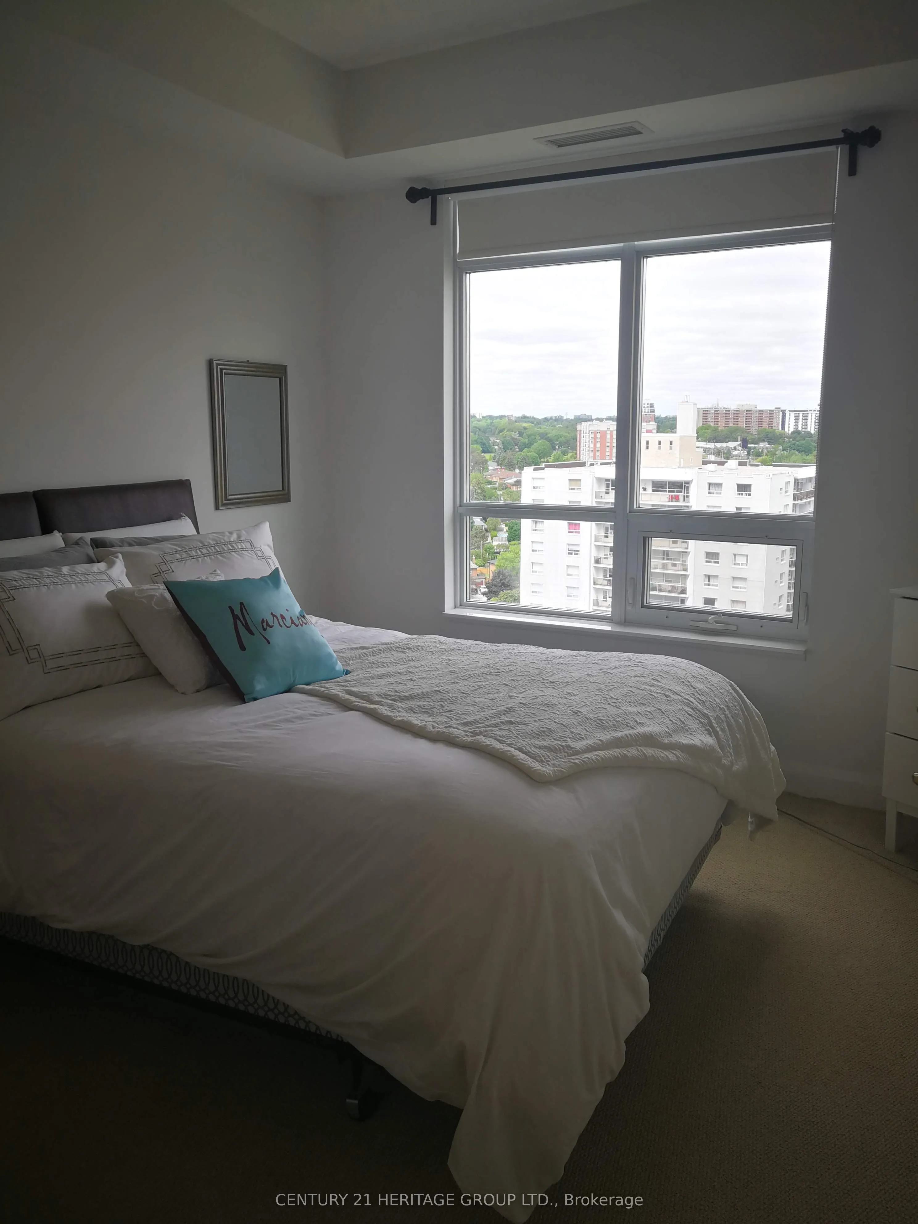 25 Fontenay Court, #1607