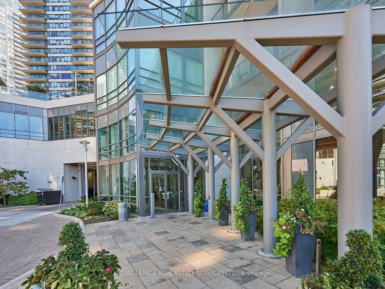 2240 Lake Shore Boulevard W, #3501