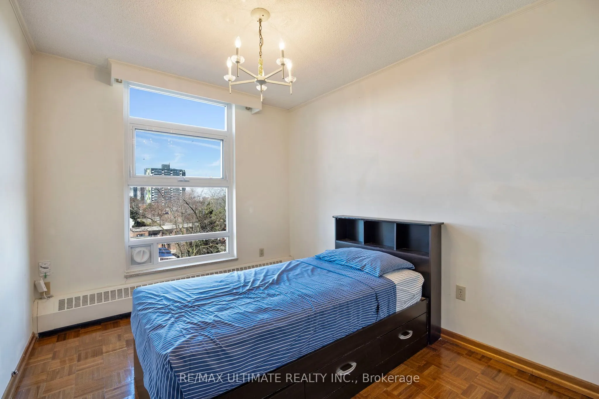 345 Driftwood Avenue, #606