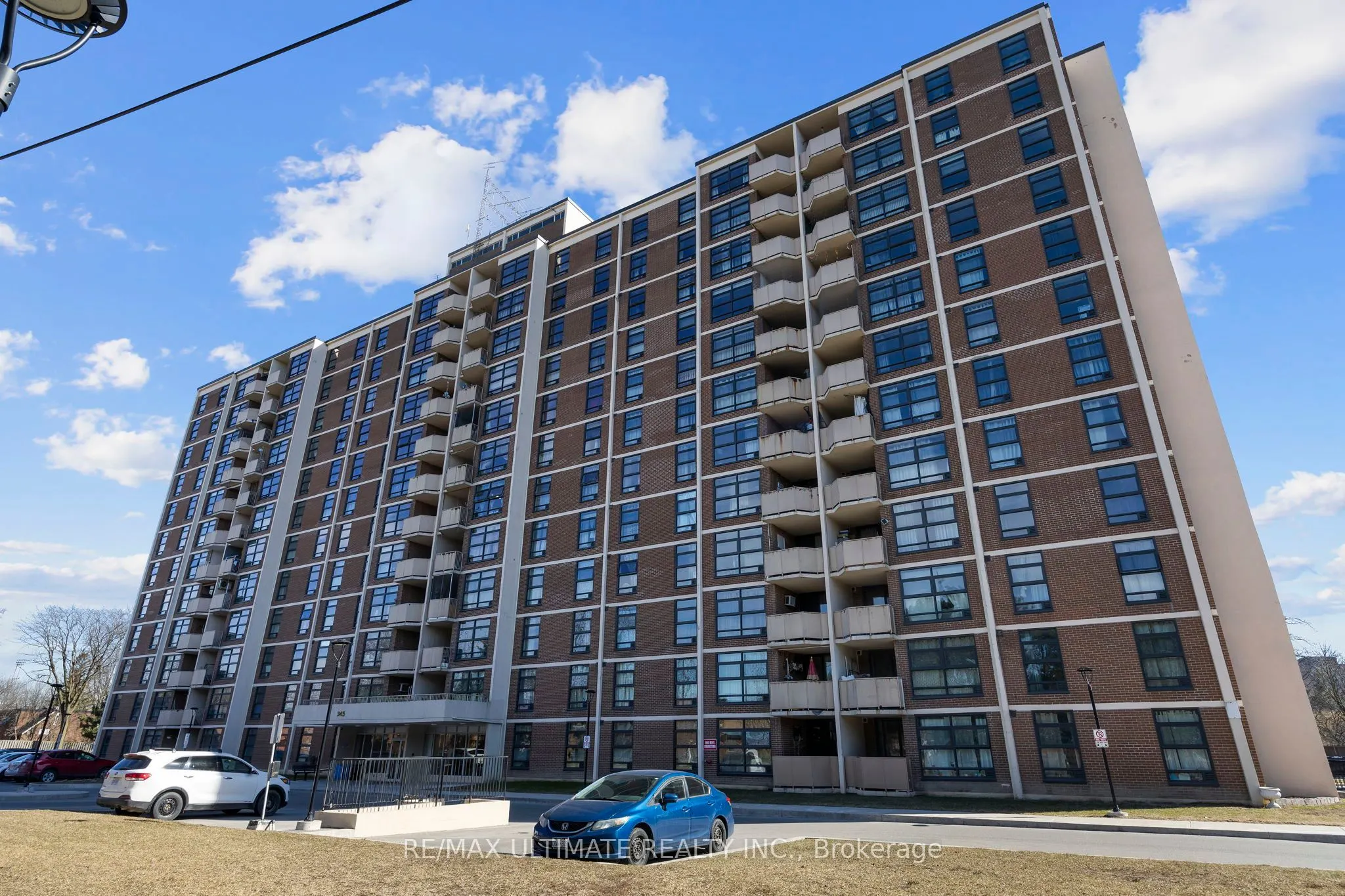 345 Driftwood Avenue, #606