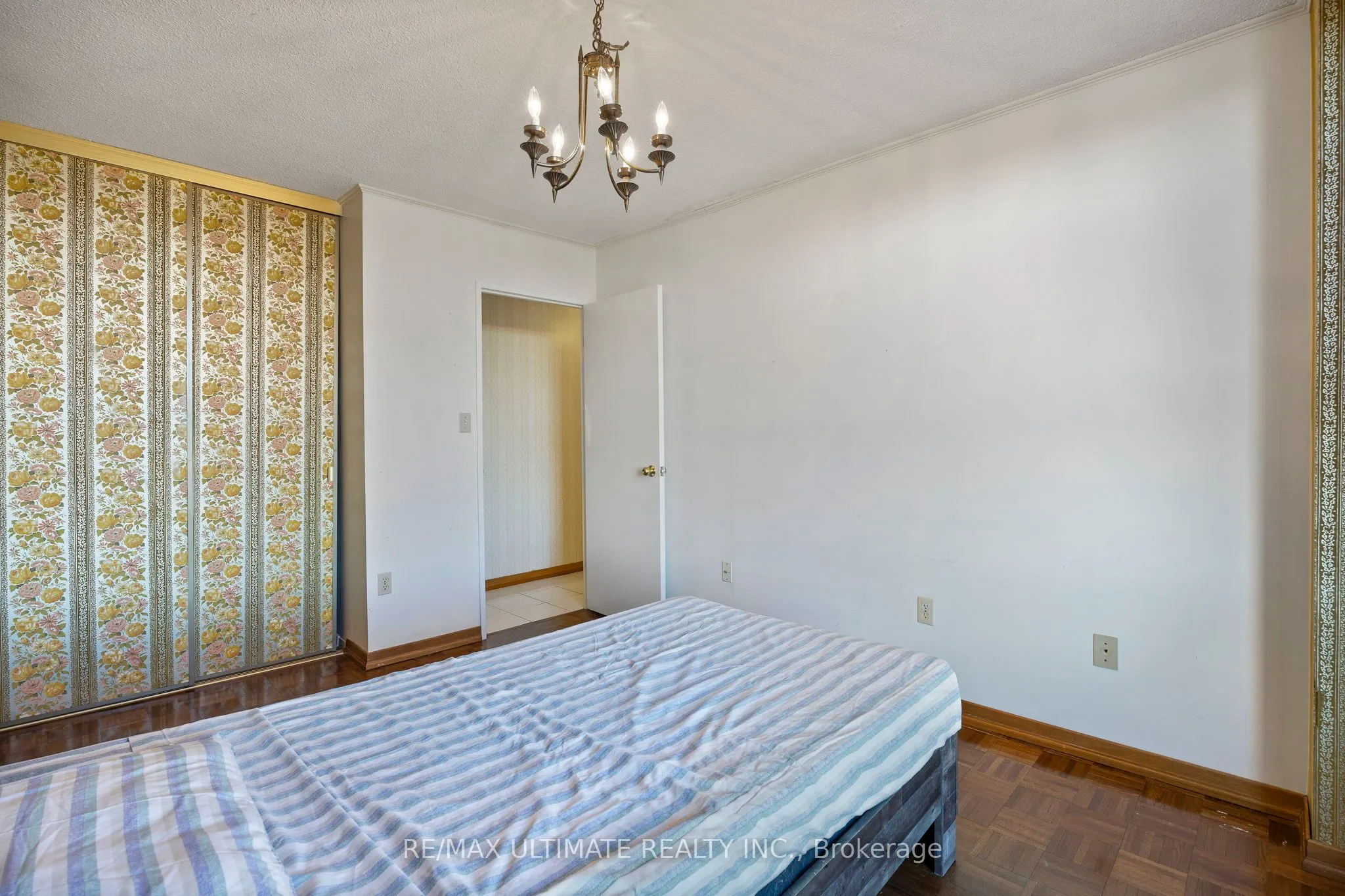 345 Driftwood Avenue, #606