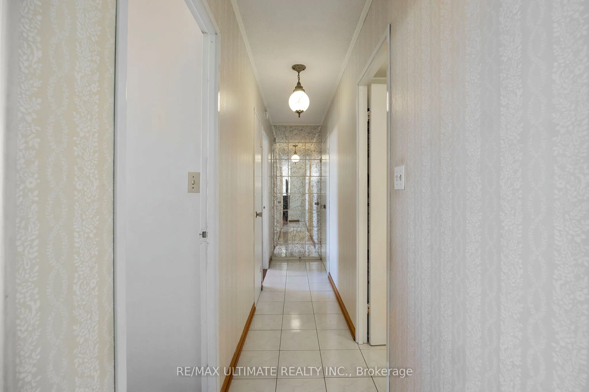 345 Driftwood Avenue, #606