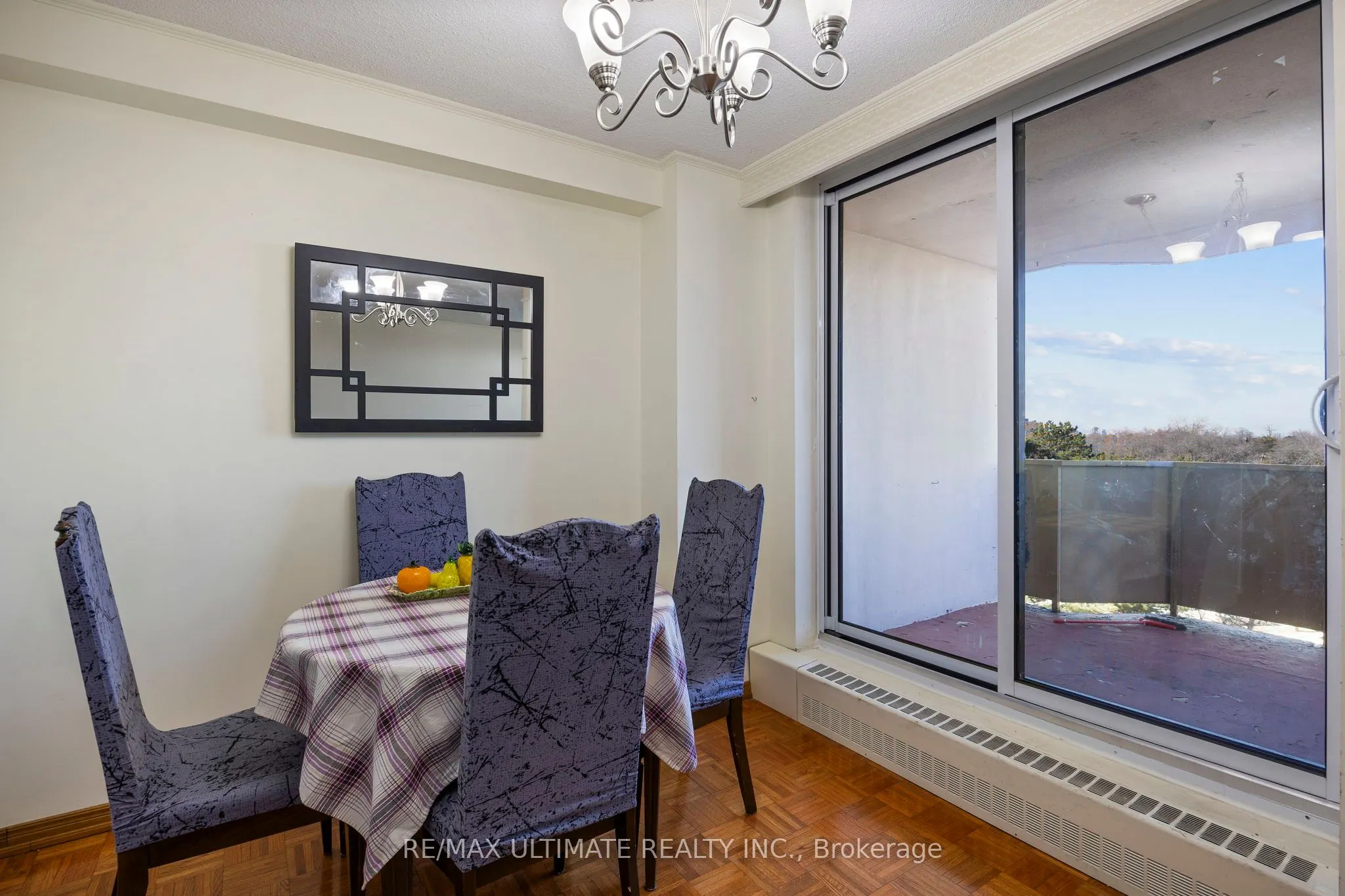 345 Driftwood Avenue, #606