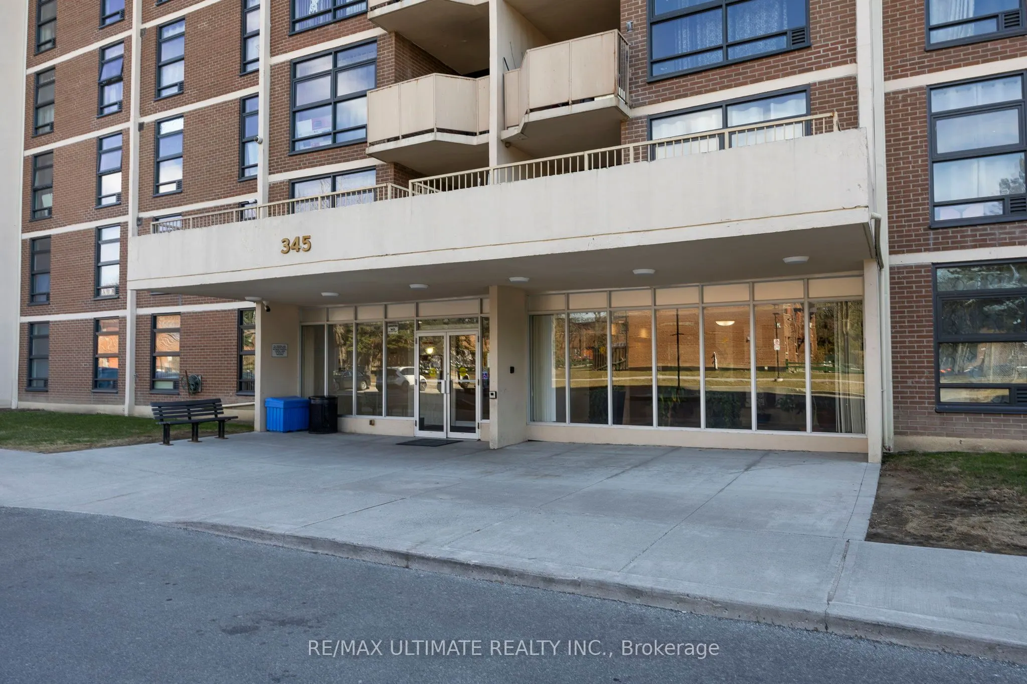 345 Driftwood Avenue, #606