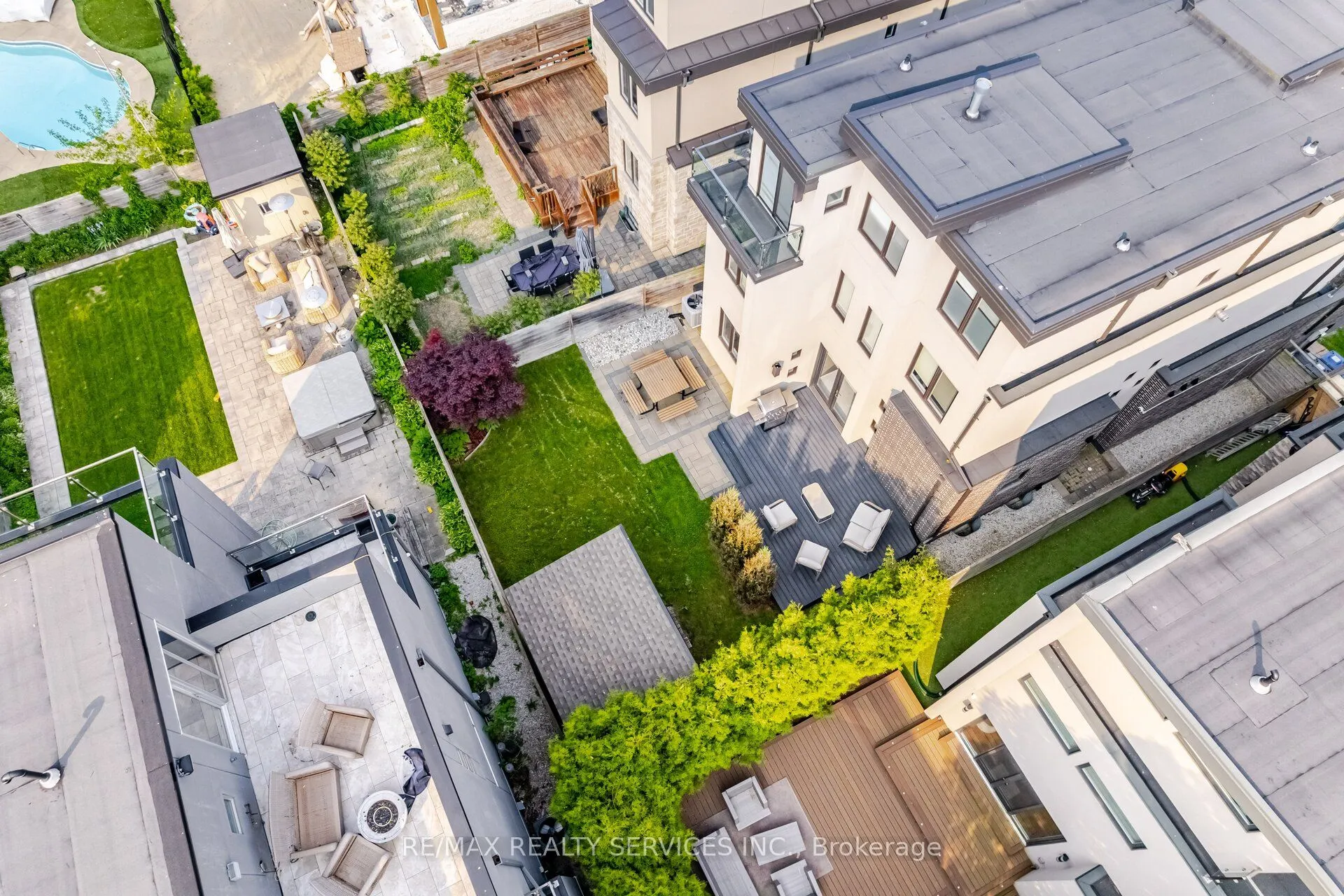 685 Montbeck Crescent