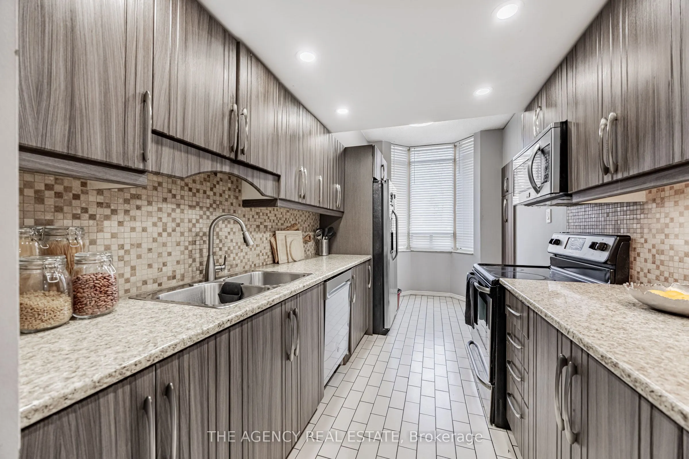 5 Lisa Street, #107