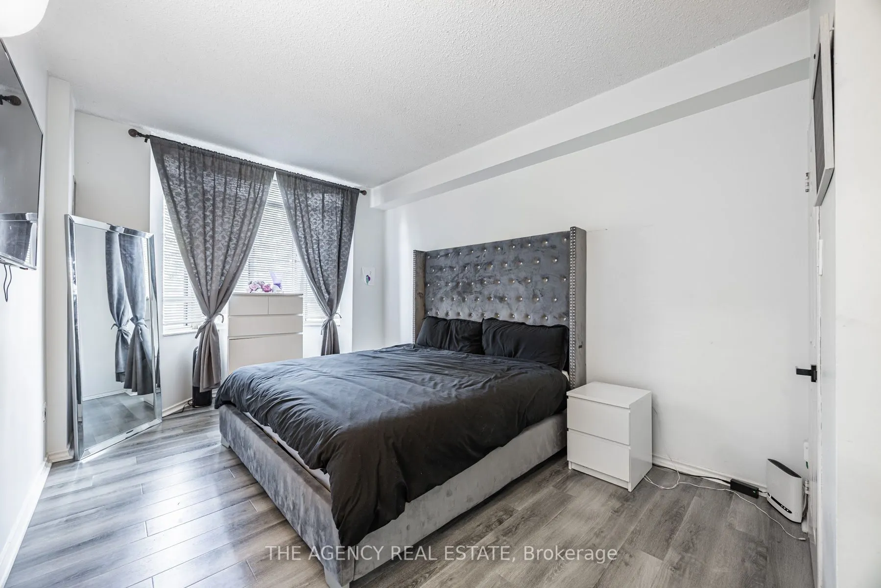 5 Lisa Street, #107