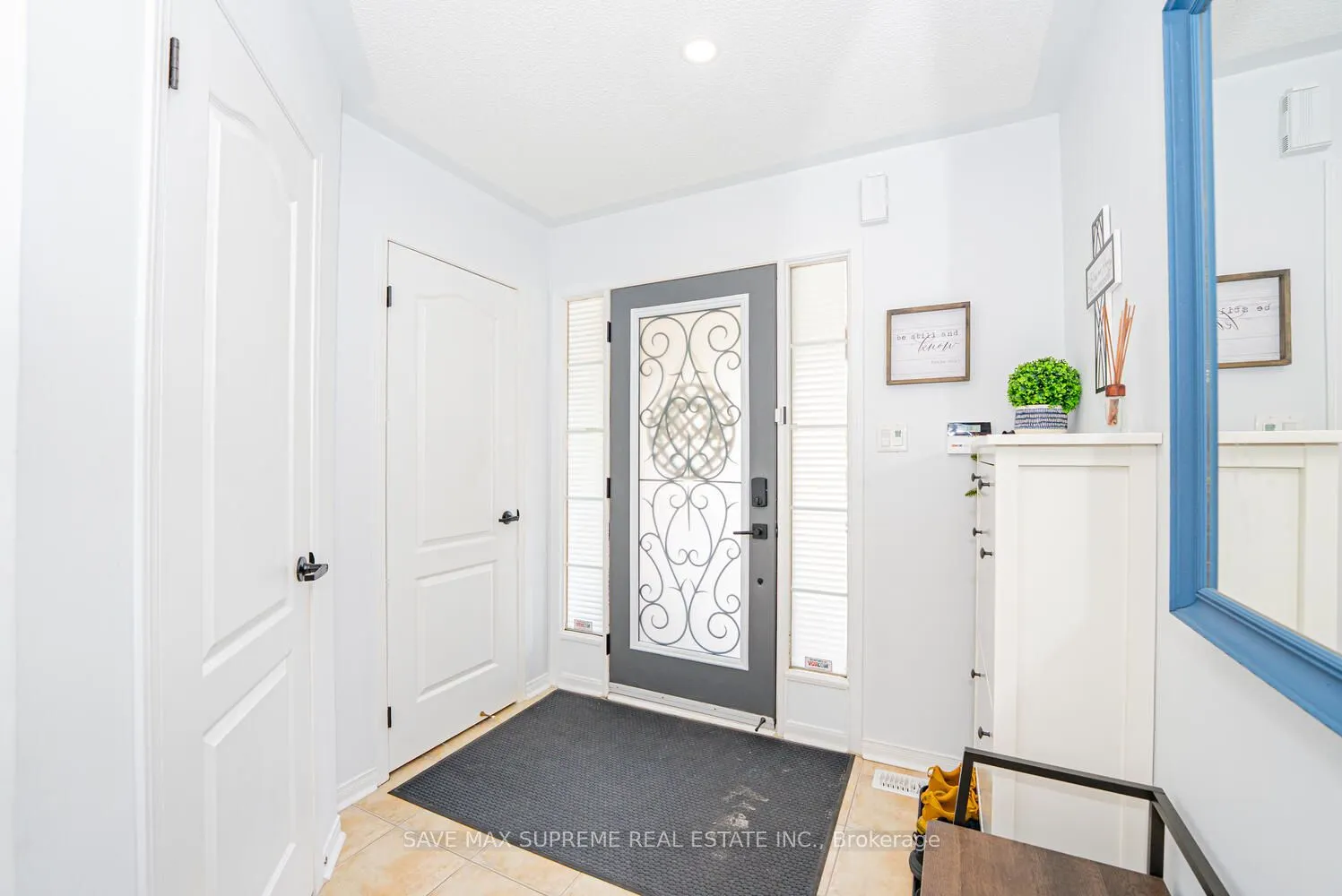 24 Silver Egret Road