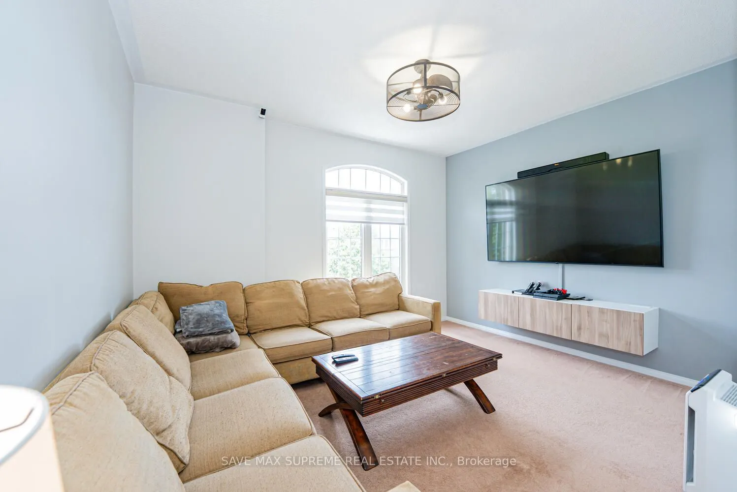 24 Silver Egret Road