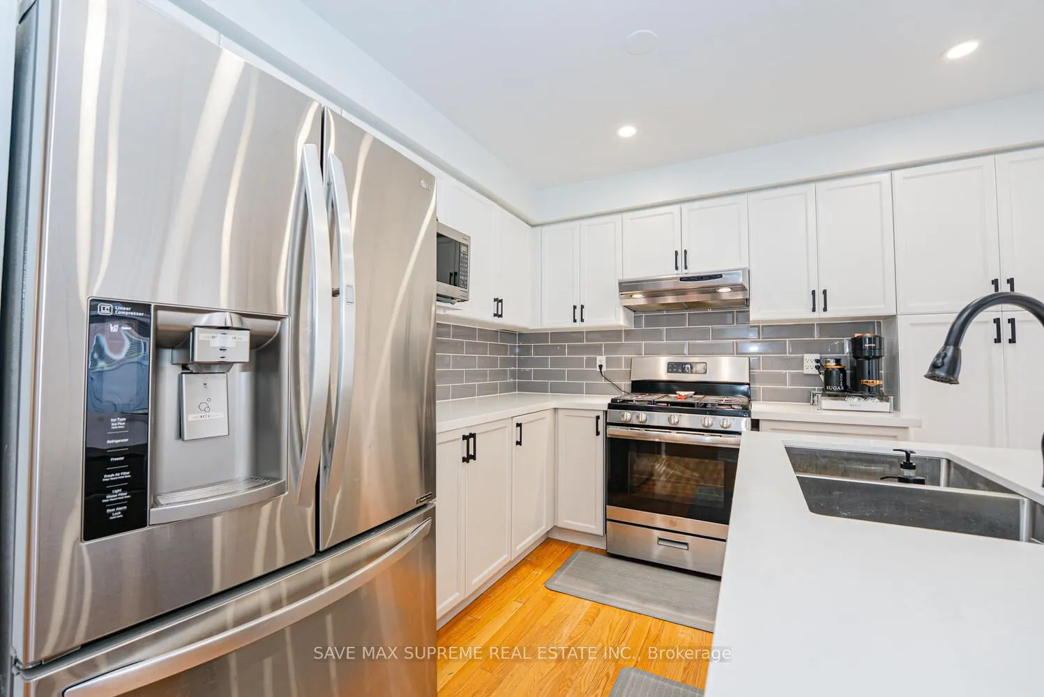 24 Silver Egret Road