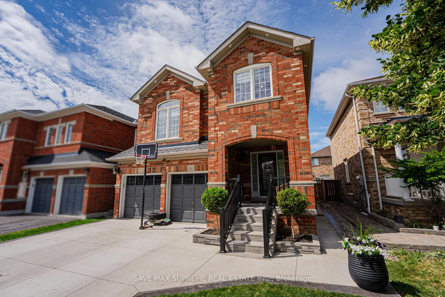 24 Silver Egret Road