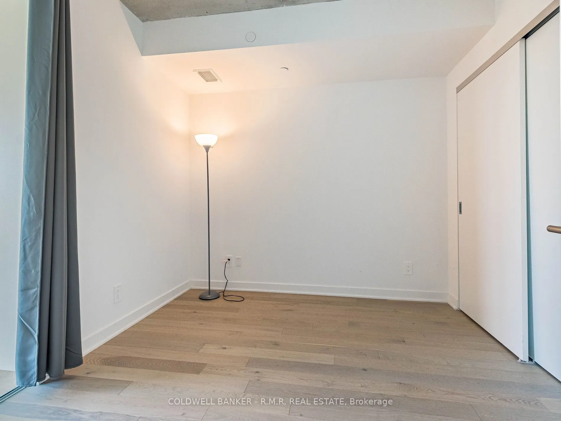 2720 Dundas Street W, #703