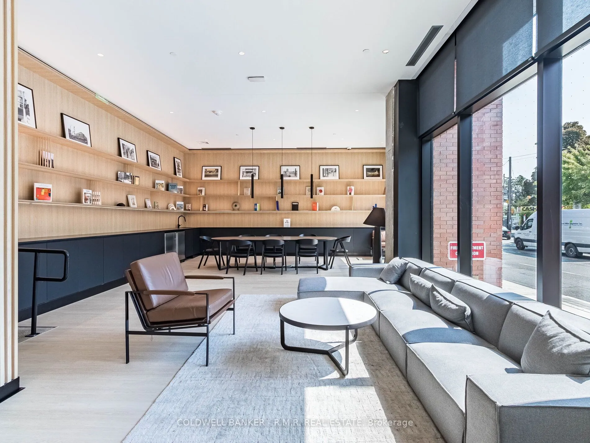 2720 Dundas Street W, #703