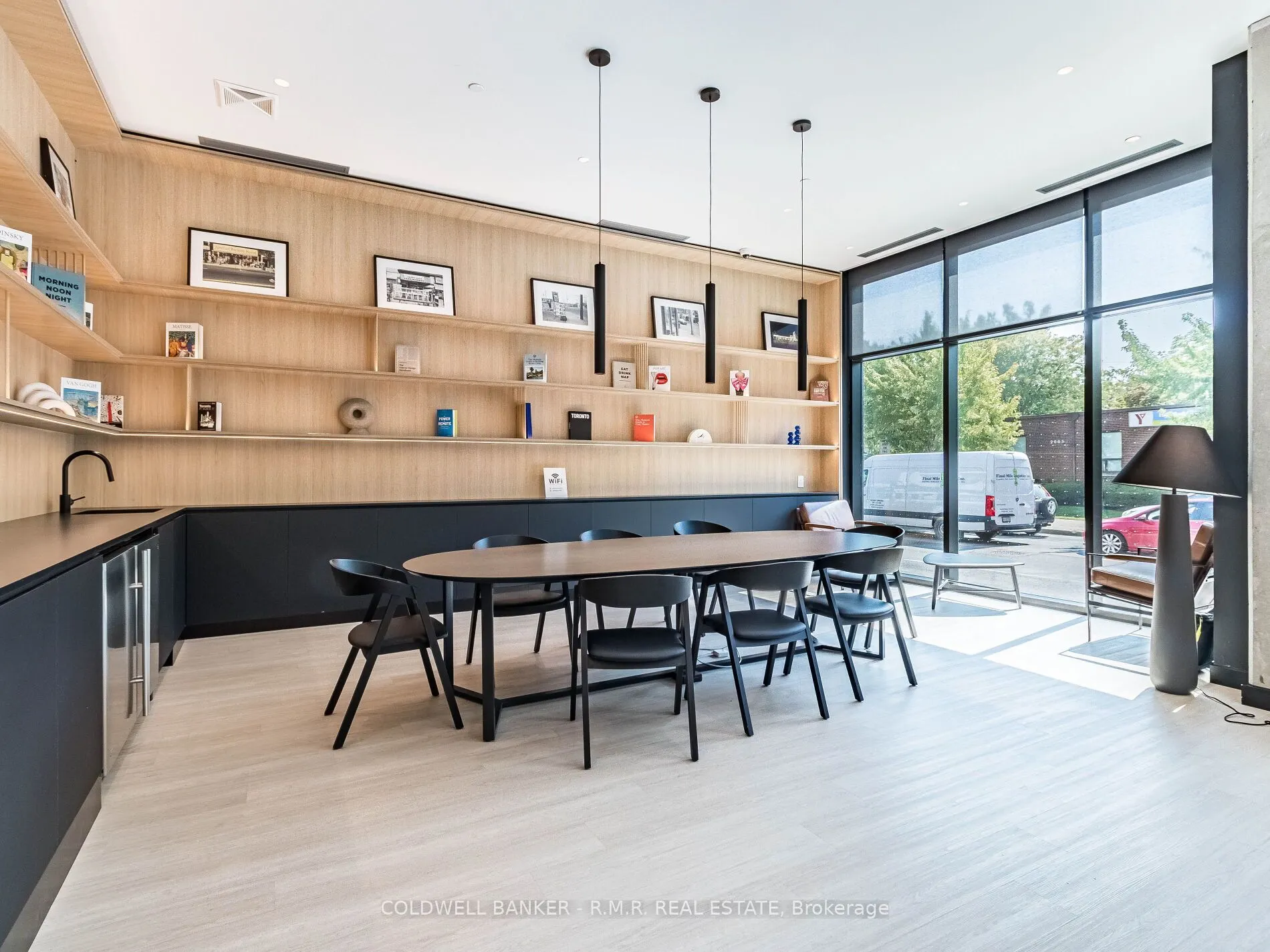 2720 Dundas Street W, #703