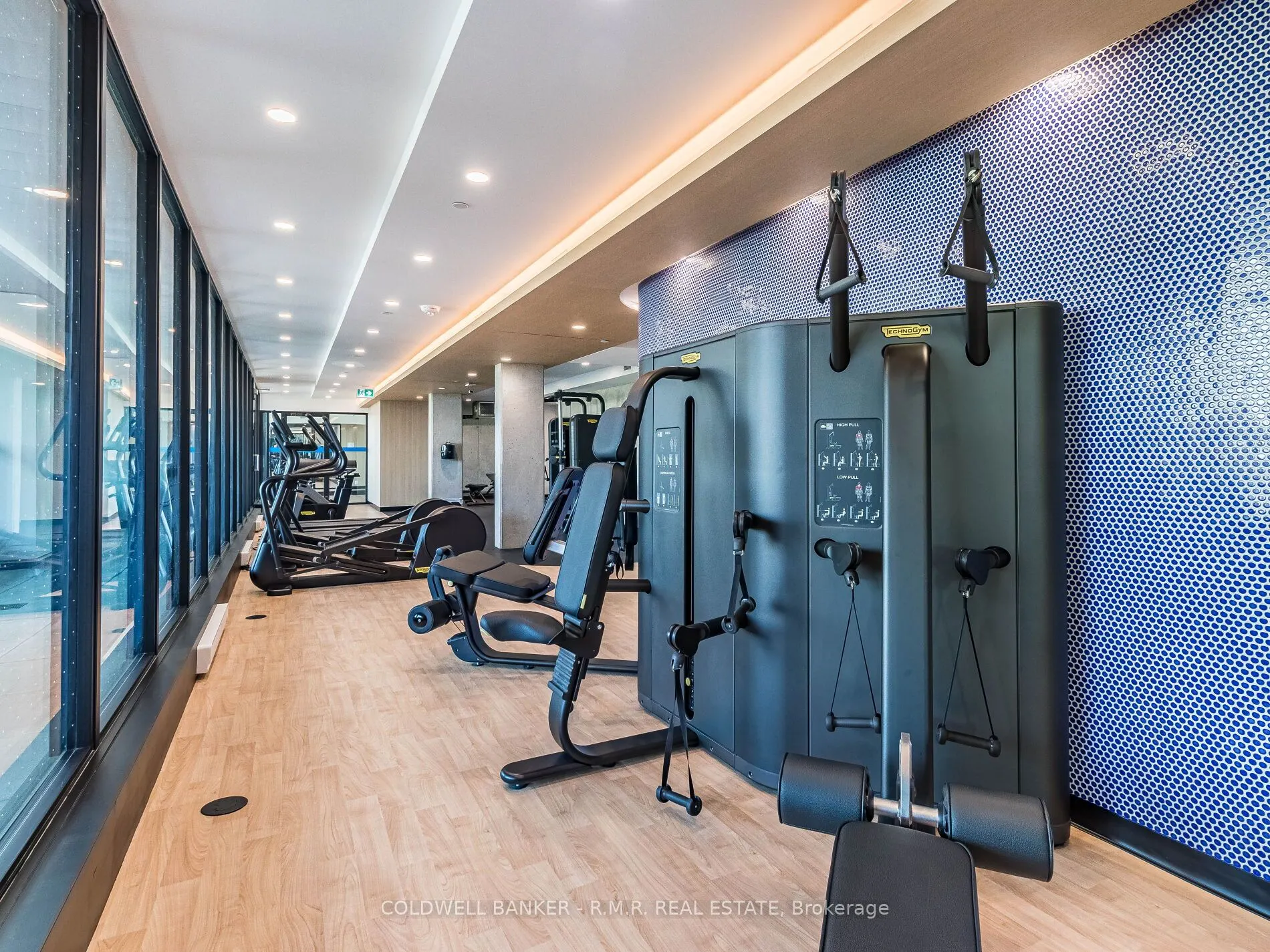 2720 Dundas Street W, #703