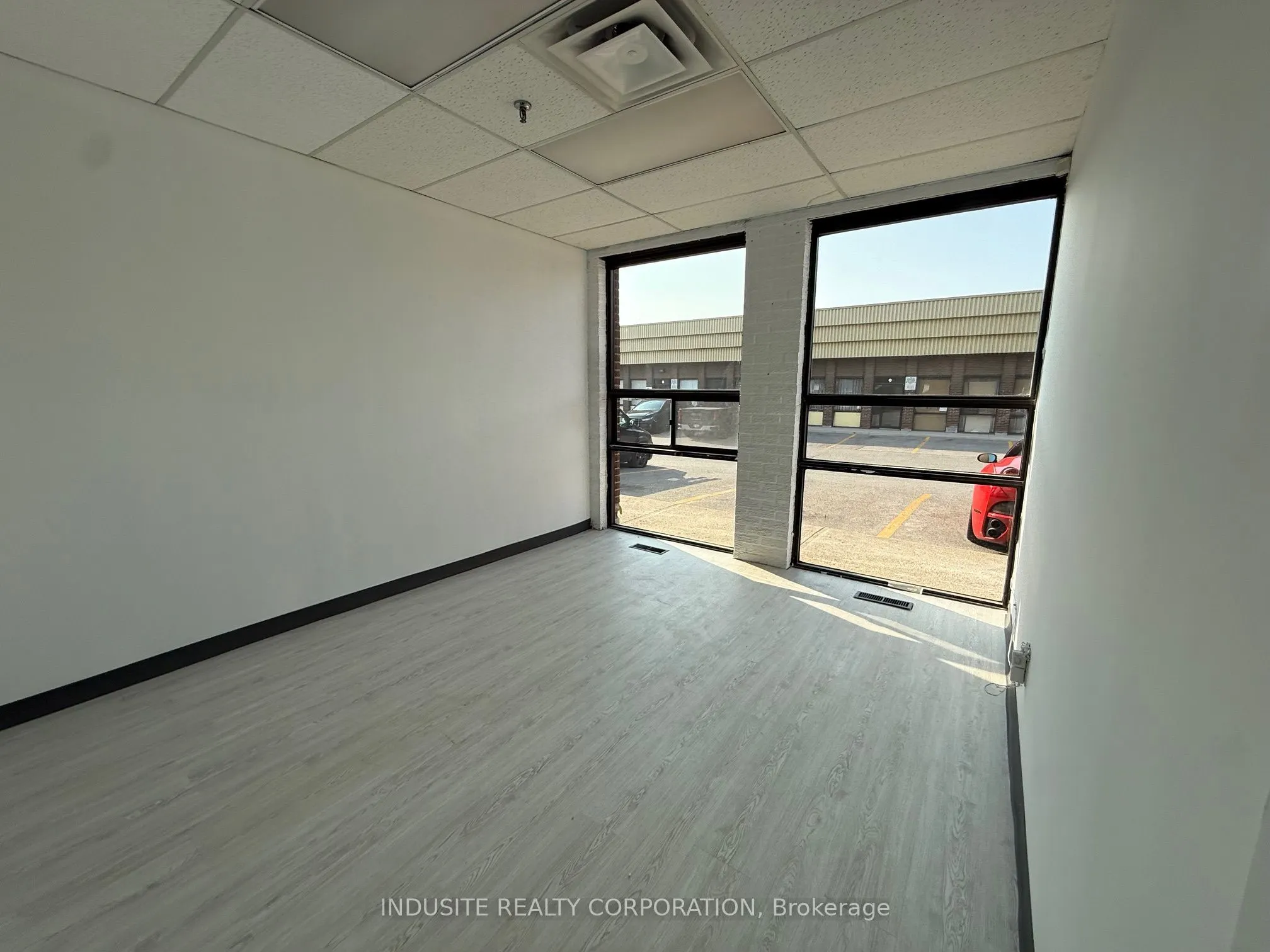 29 Connell Court, #17