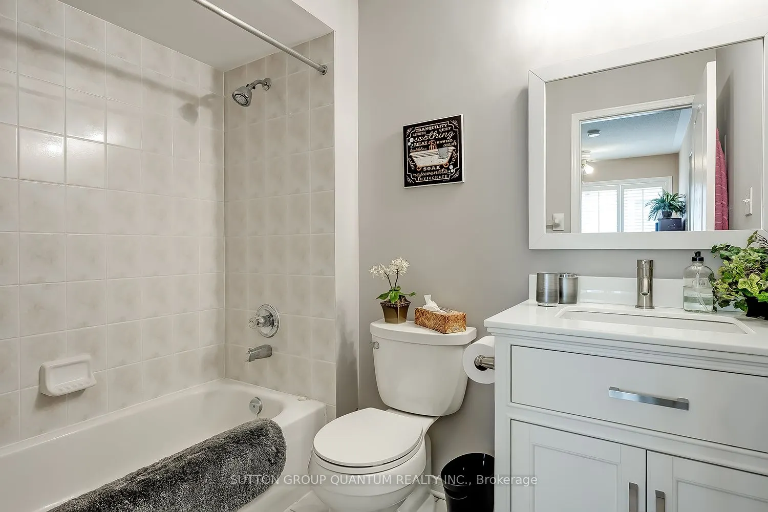 1064 Queen Street W, #35A