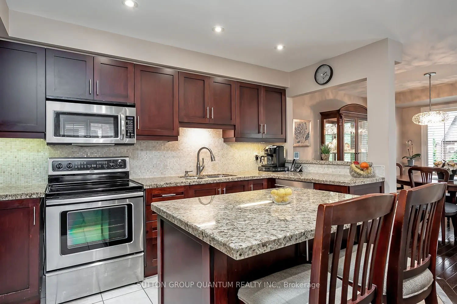 1064 Queen Street W, #35A