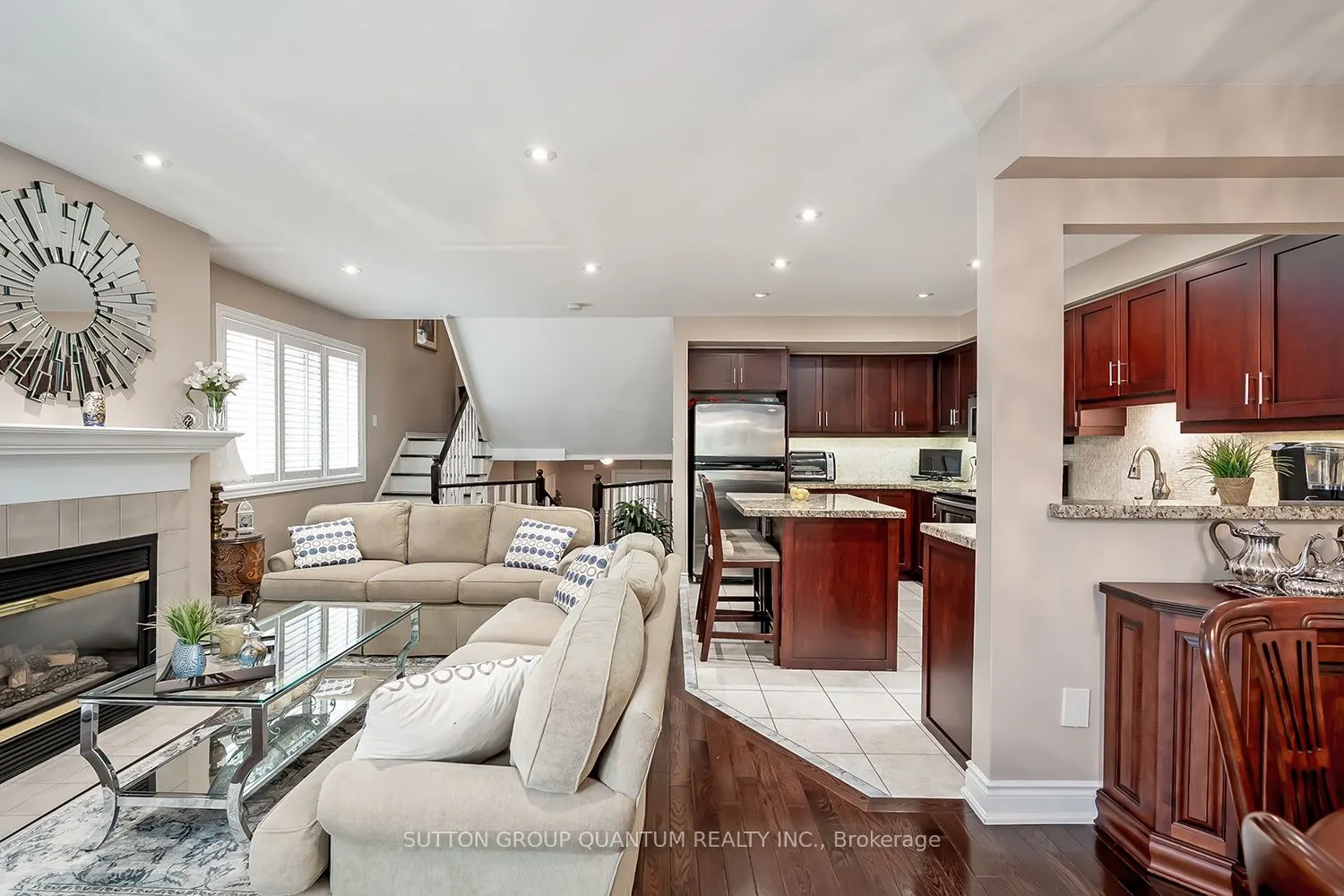 1064 Queen Street W, #35A