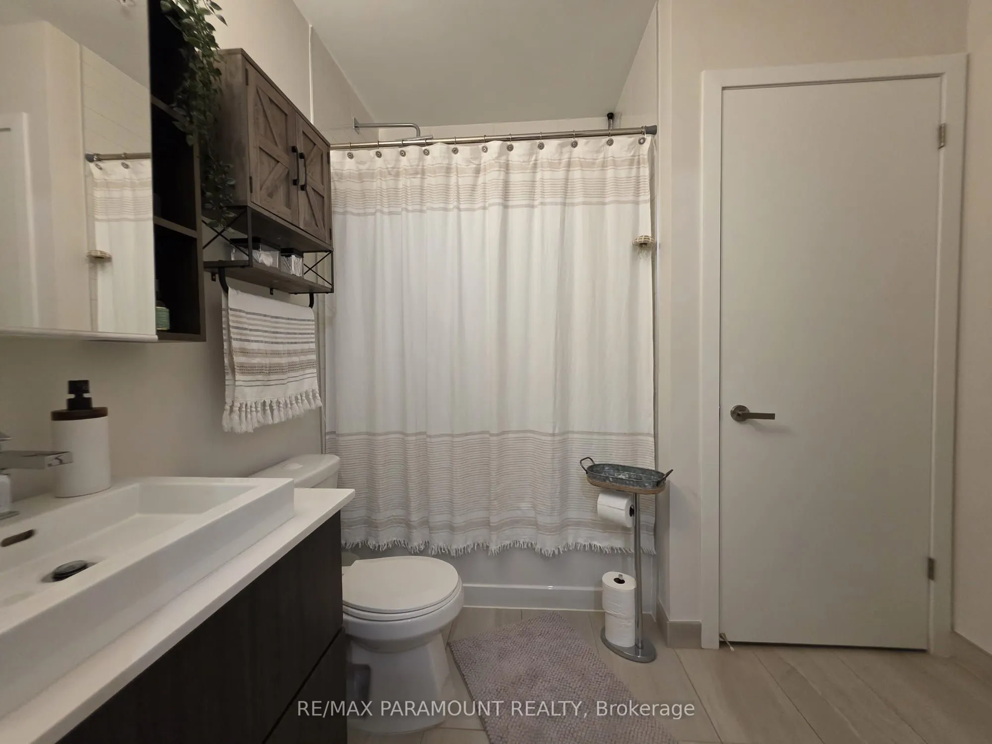 38 Howard Park Avenue, #149