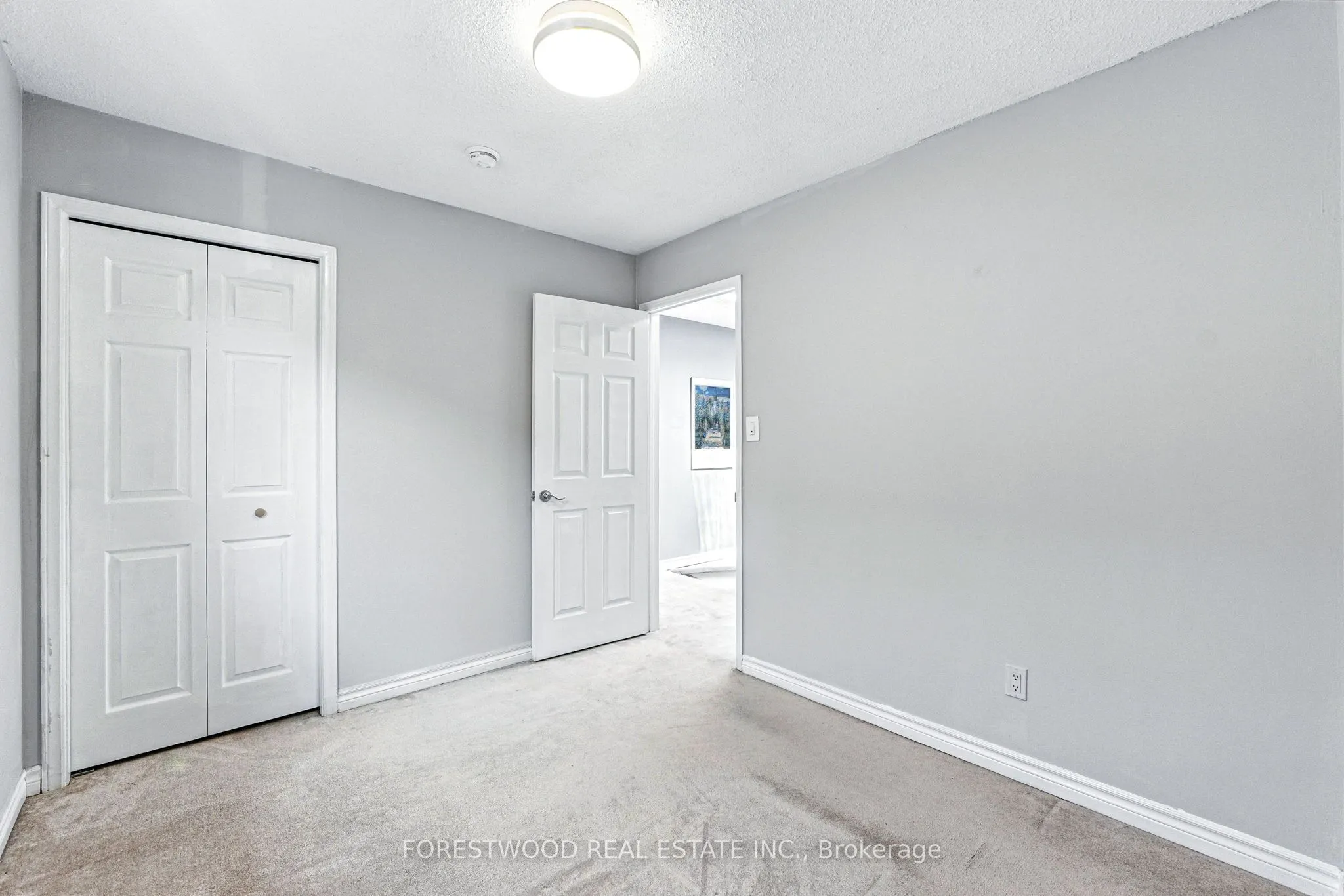 1619 Dewberry Crescent