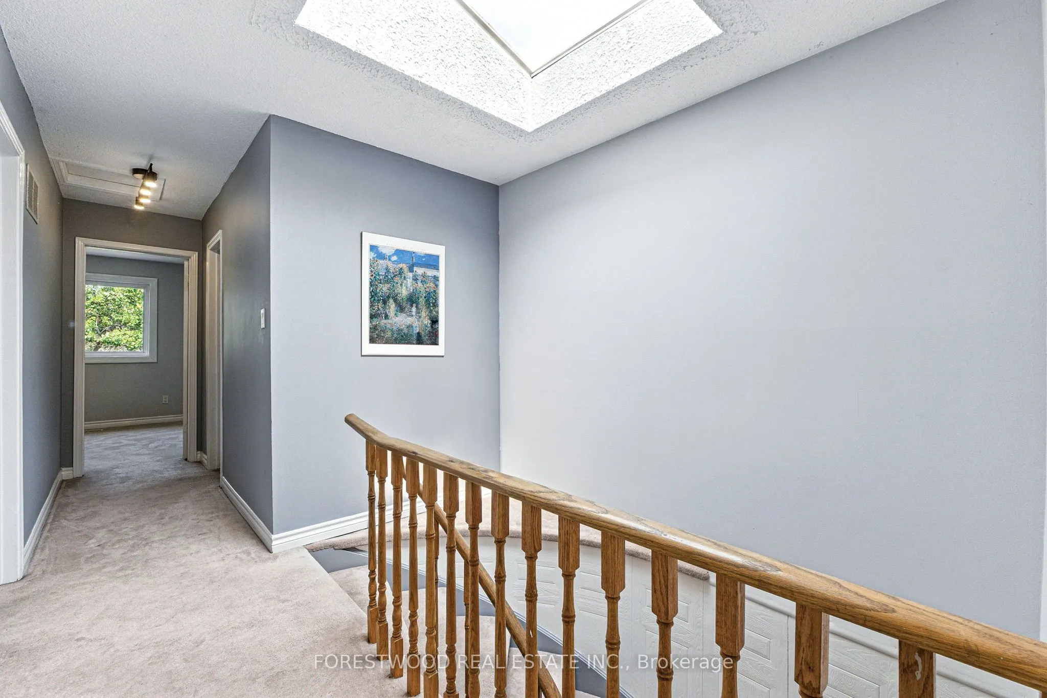 1619 Dewberry Crescent