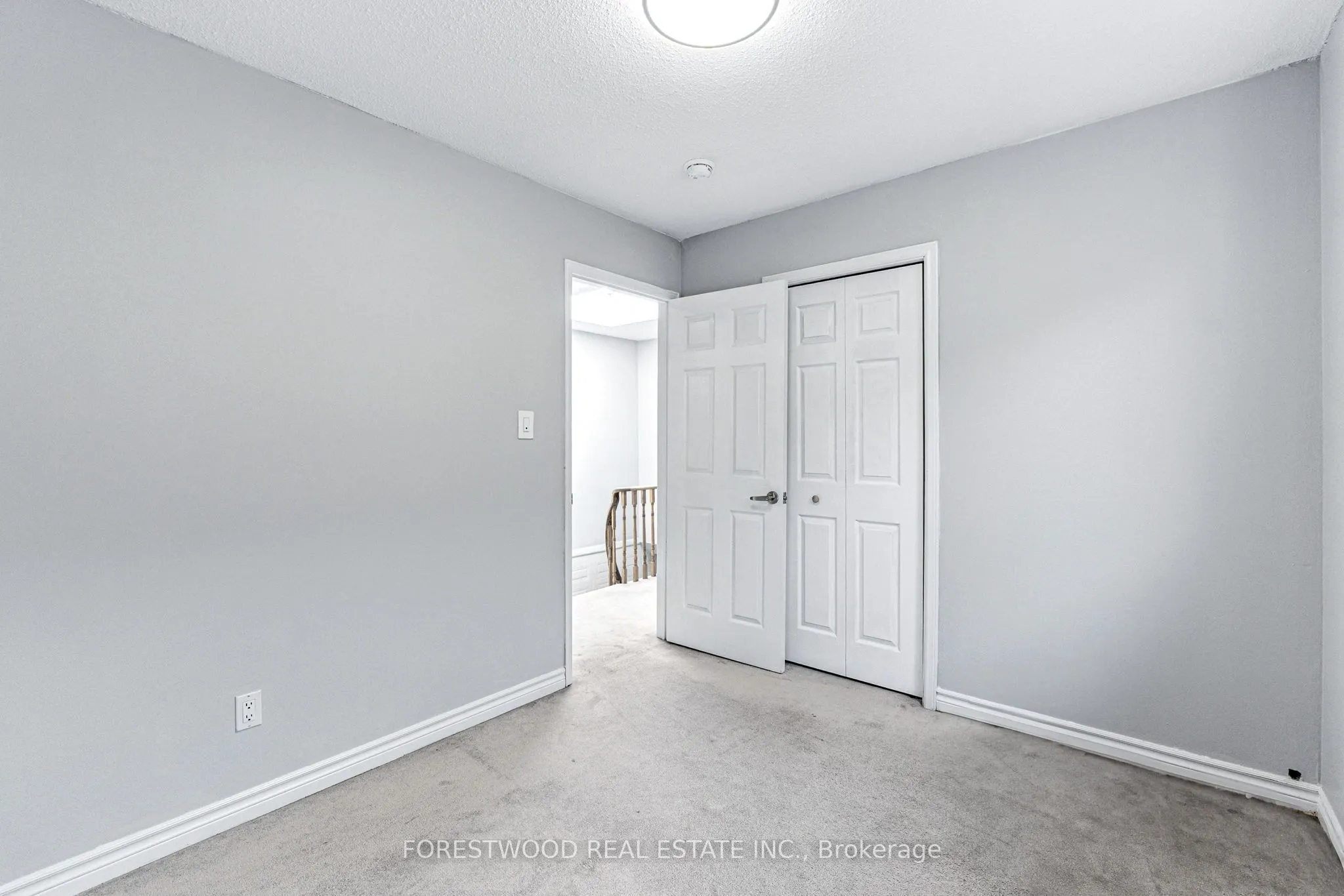 1619 Dewberry Crescent