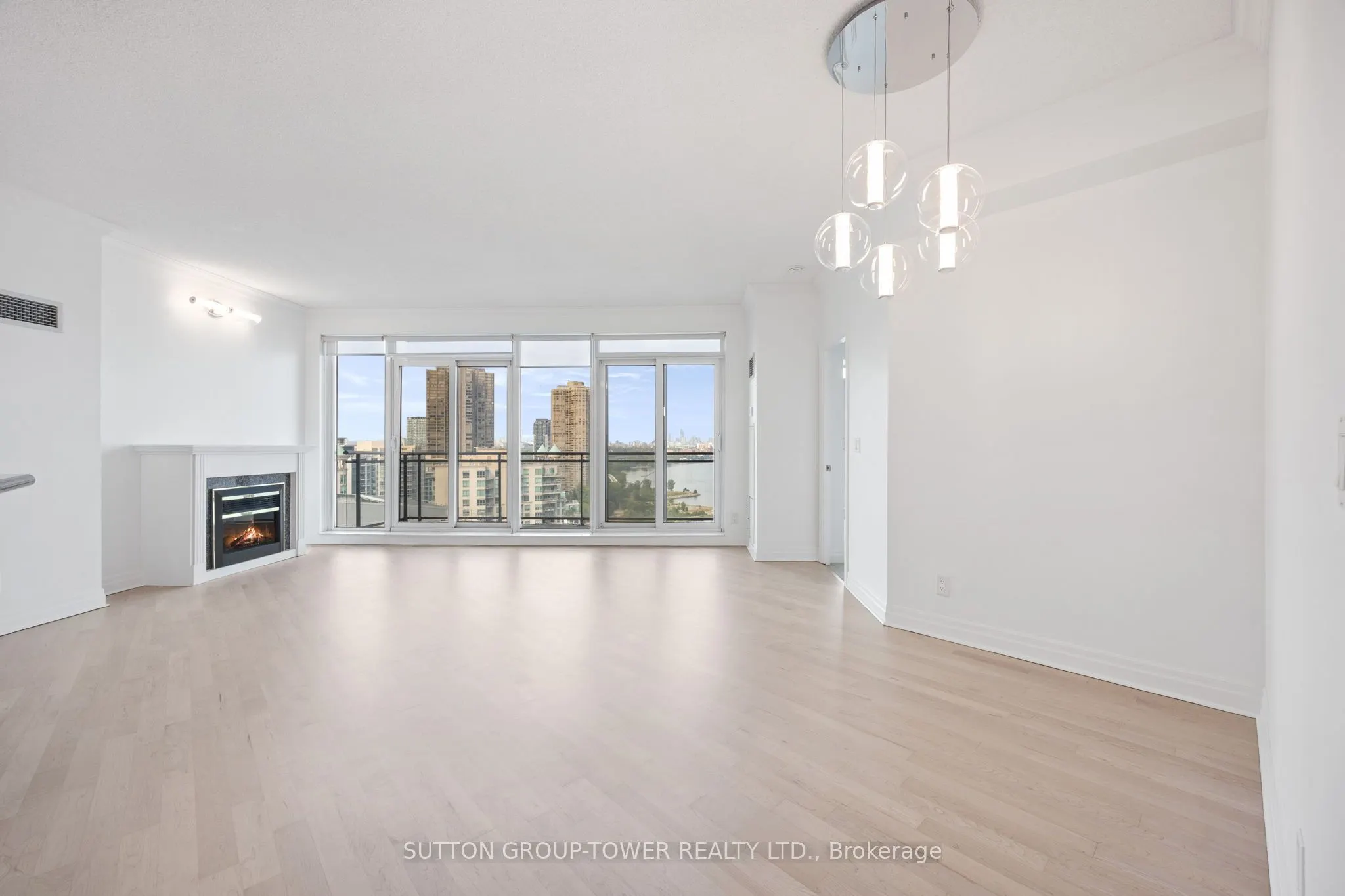 2121 Lake Shore Boulevard W, #Suite 2205