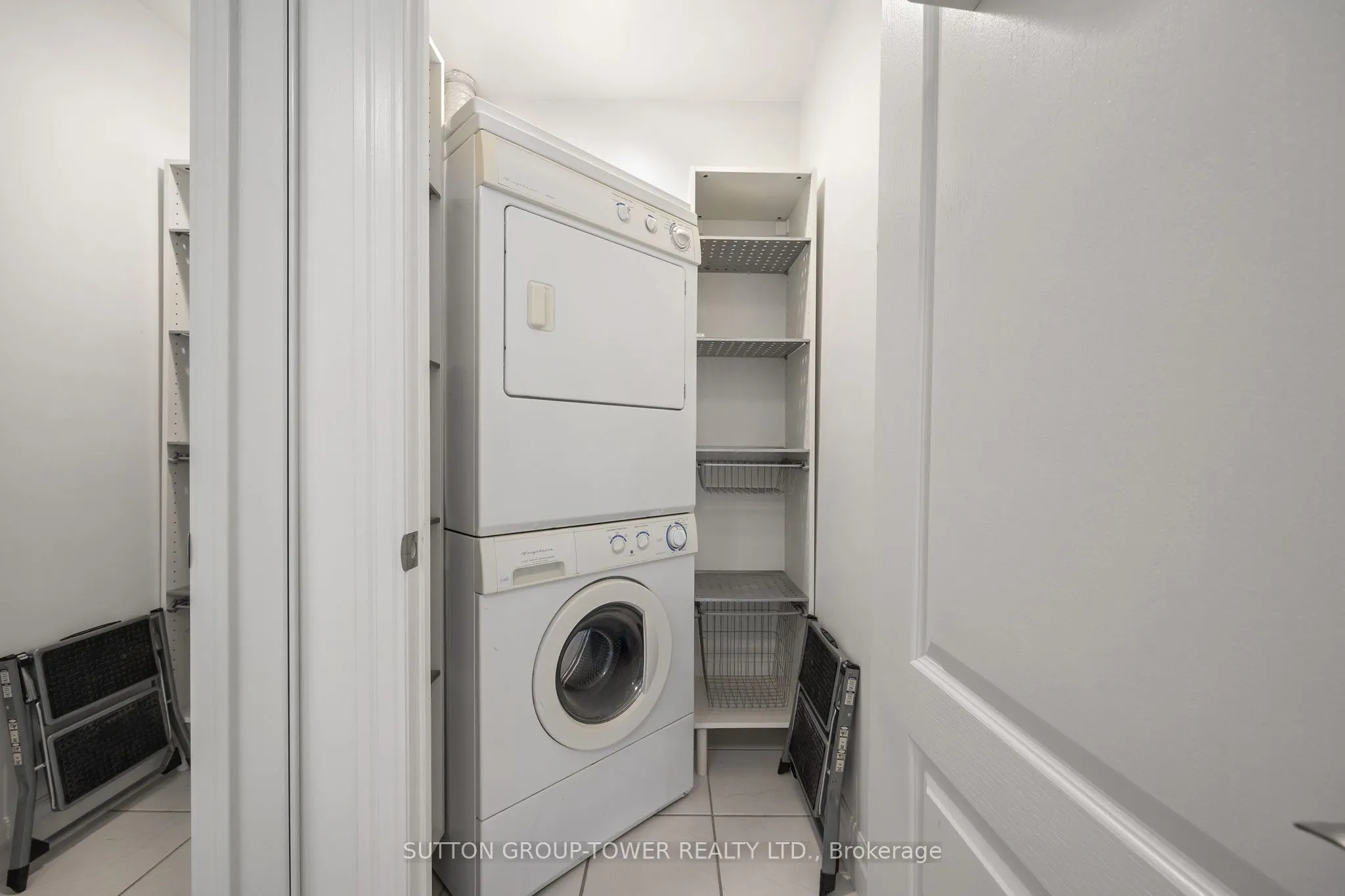 2121 Lake Shore Boulevard W, #Suite 2205