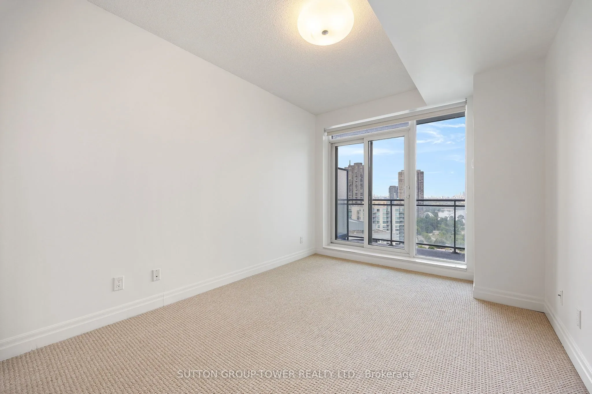 2121 Lake Shore Boulevard W, #Suite 2205