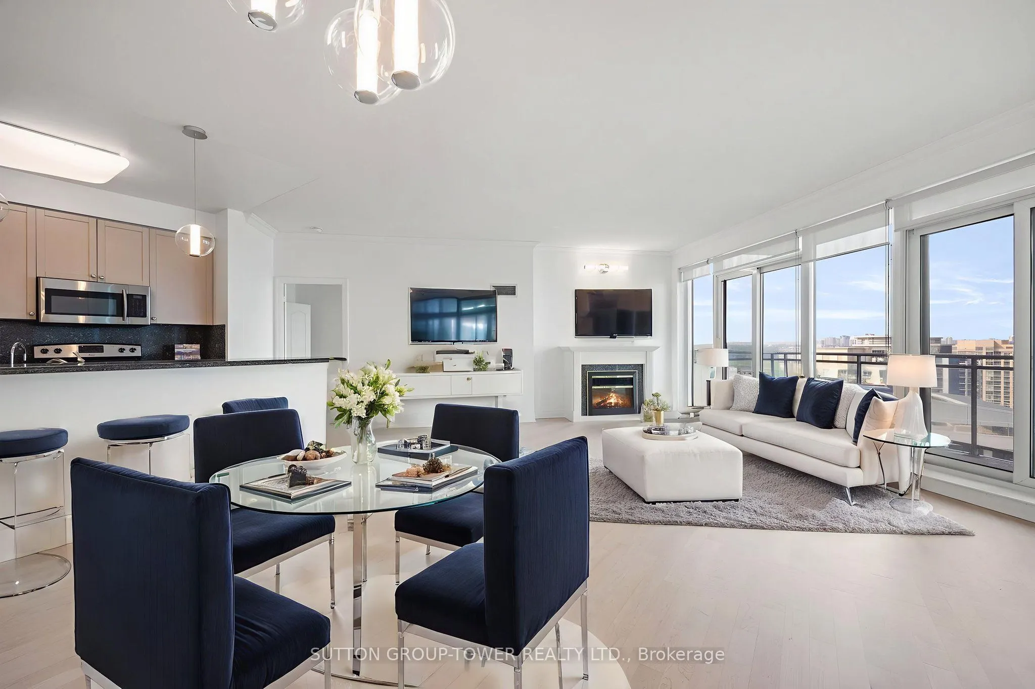 2121 Lake Shore Boulevard W, #Suite 2205
