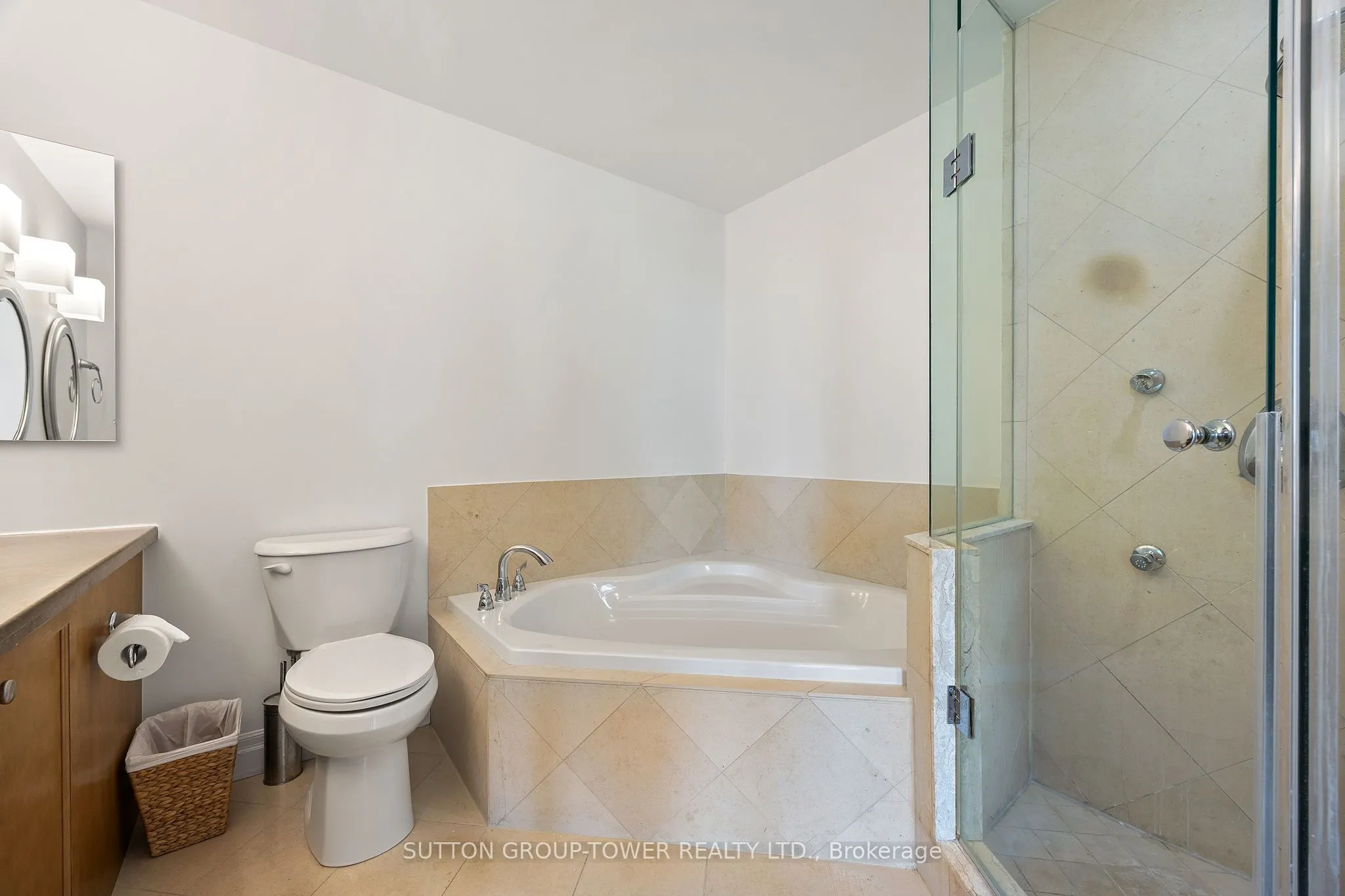2121 Lake Shore Boulevard W, #Suite 2205
