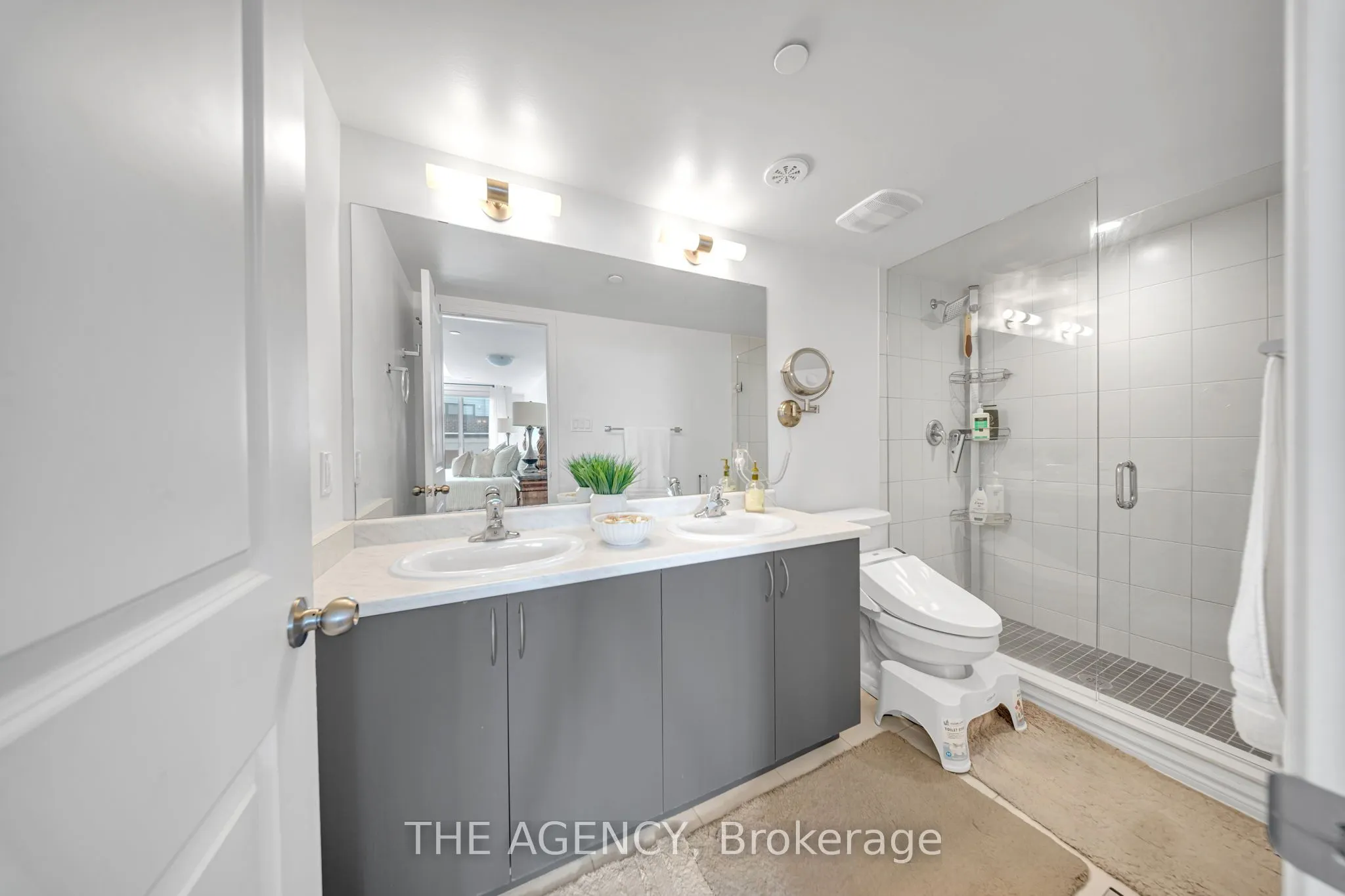2212 Bromsgrove Road, #10