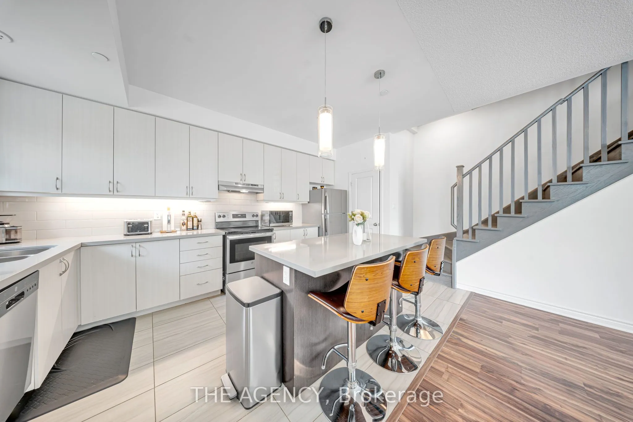 2212 Bromsgrove Road, #10