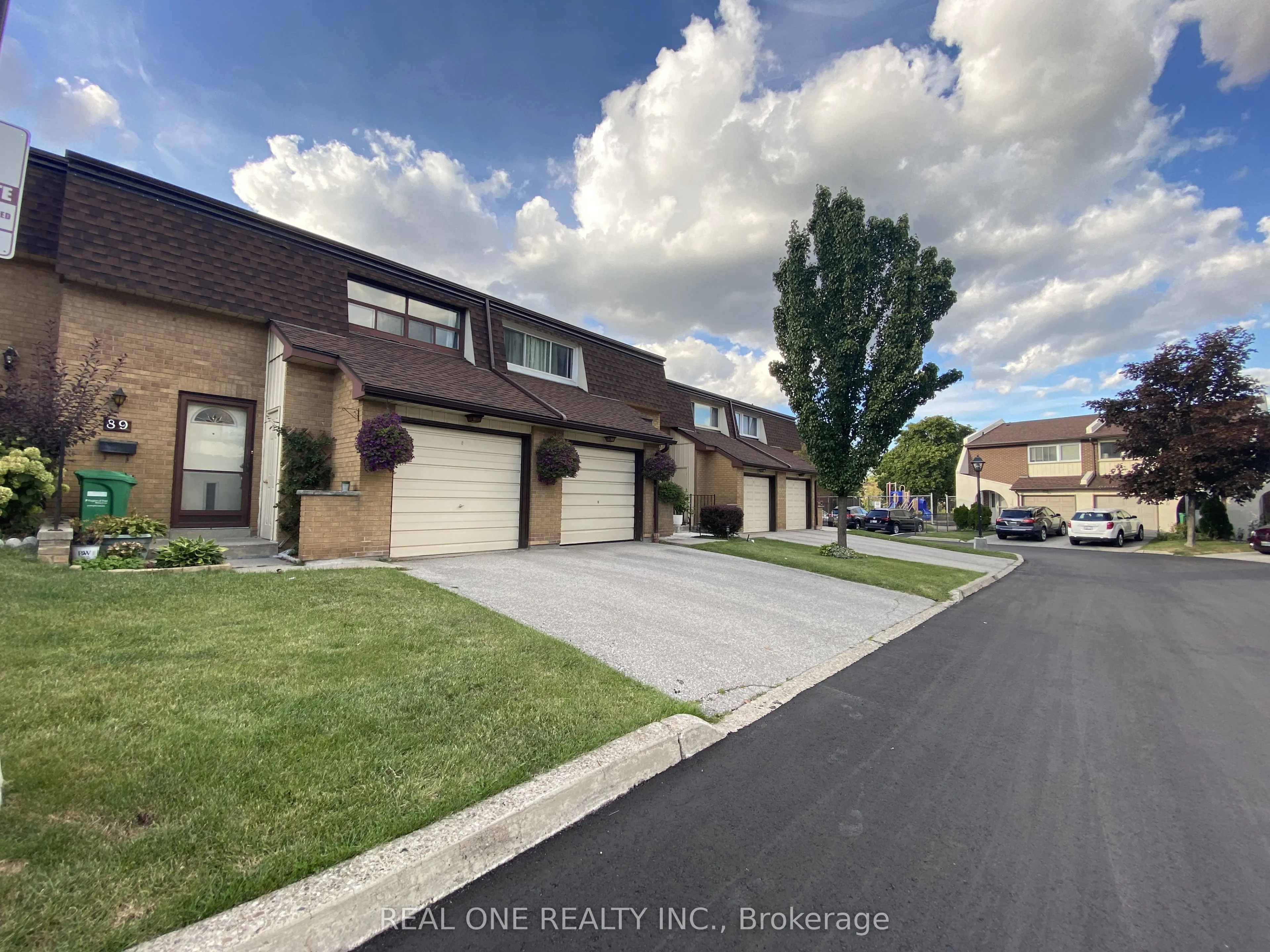 41 Mississauga Valley Boulevard, #89