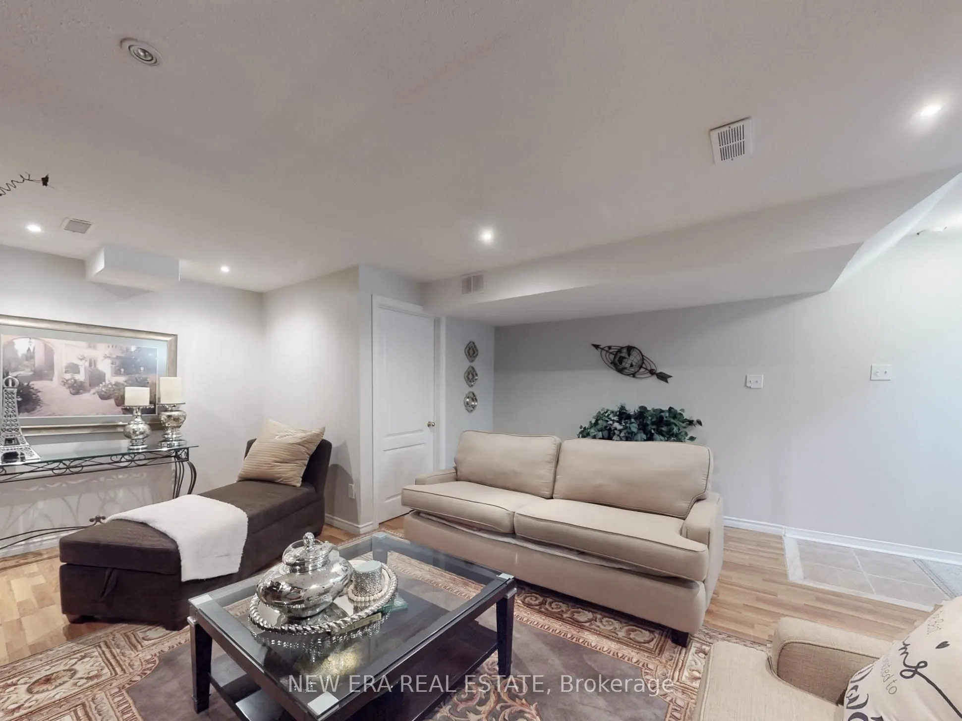 7360 Zinnia Place, #16