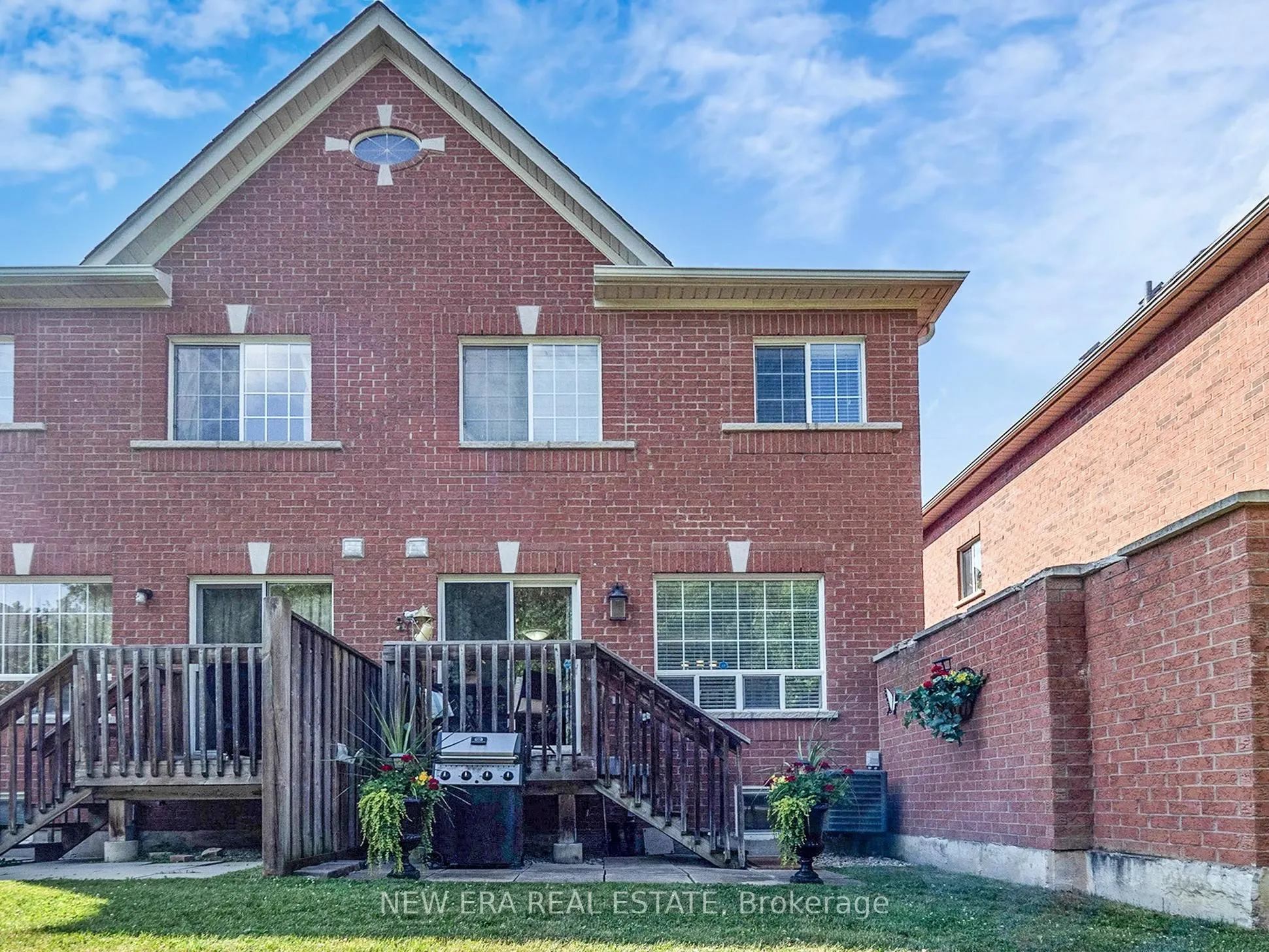 7360 Zinnia Place, #16