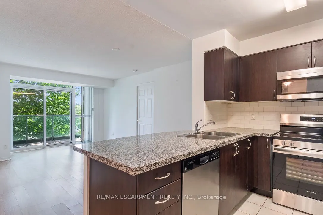 4900 Glen Erin Drive, #207