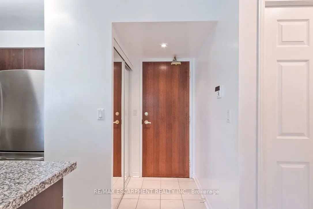 4900 Glen Erin Drive, #207