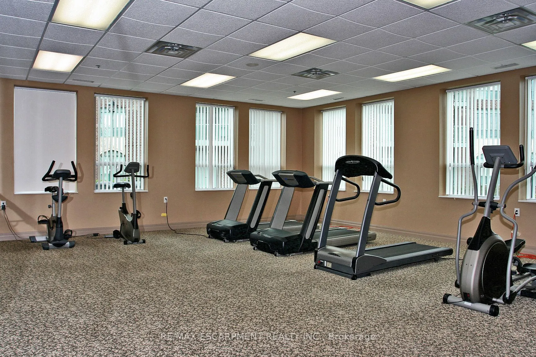 4900 Glen Erin Drive, #207