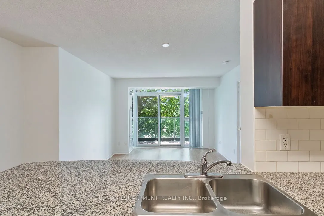 4900 Glen Erin Drive, #207