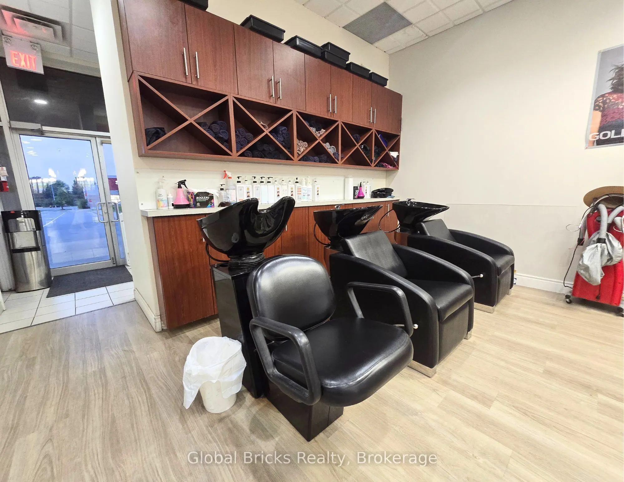 2150 Burnhamthorpe Road W