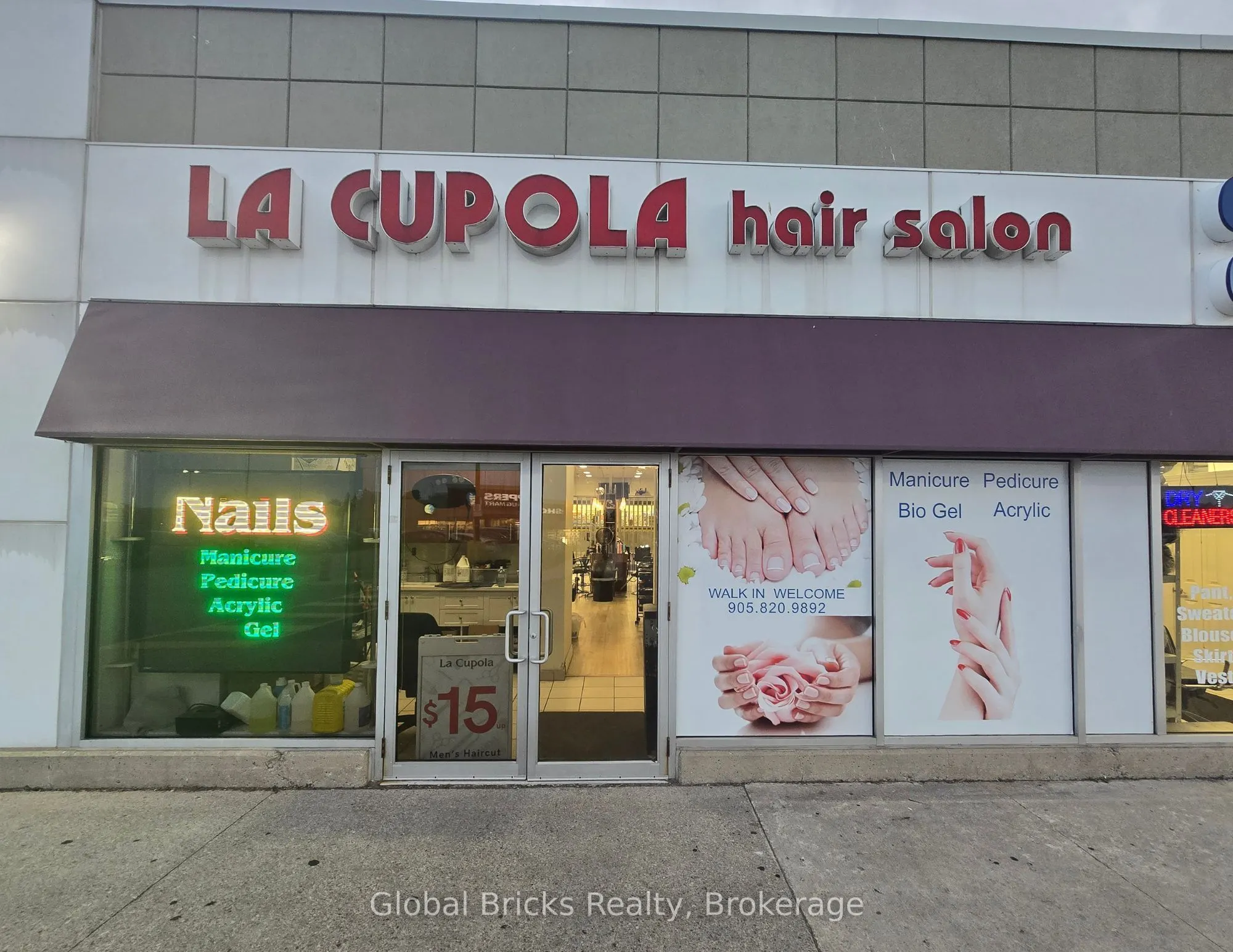 2150 Burnhamthorpe Road W
