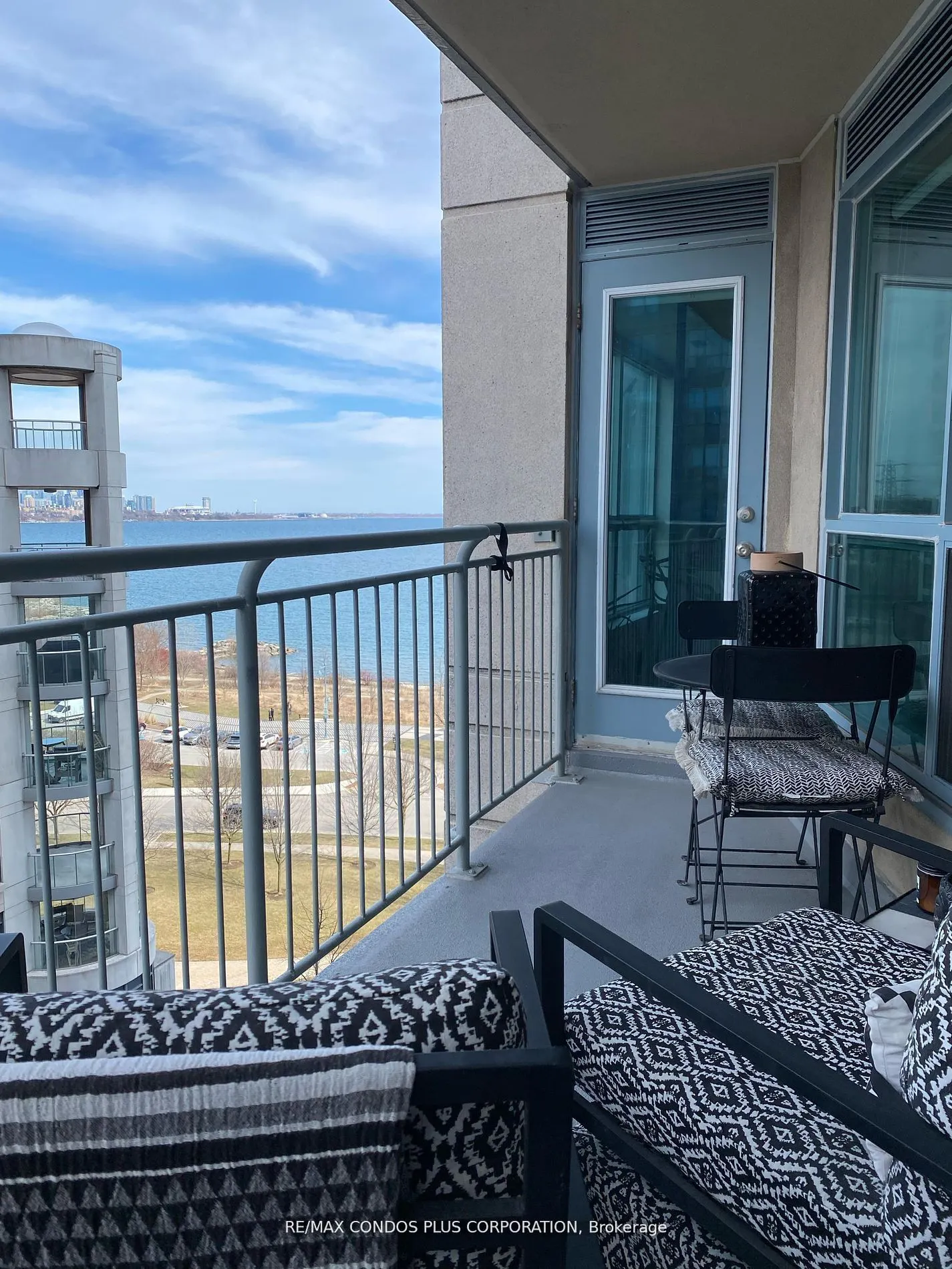 2111 Lake Shore Boulevard W, #912