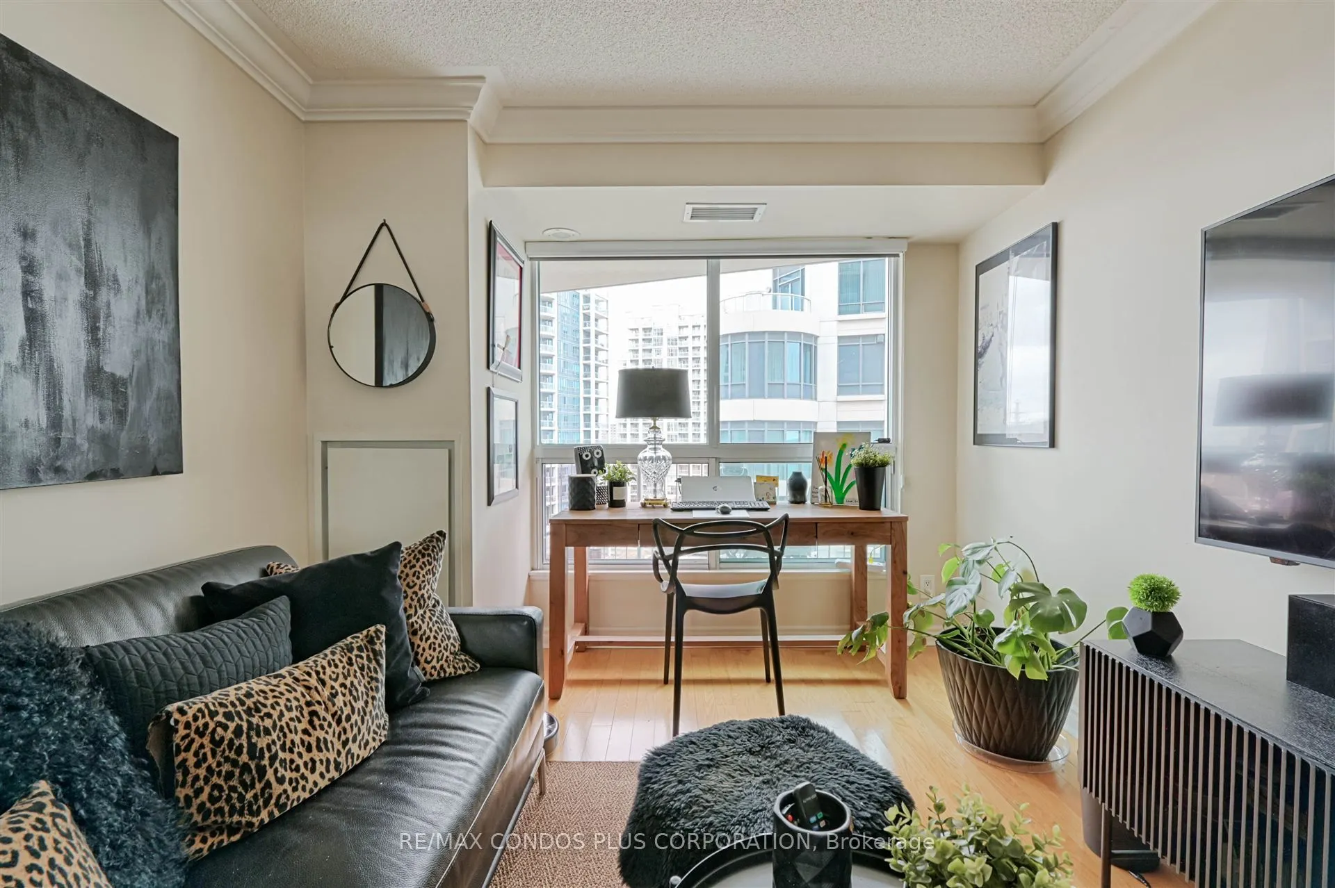 2111 Lake Shore Boulevard W, #912