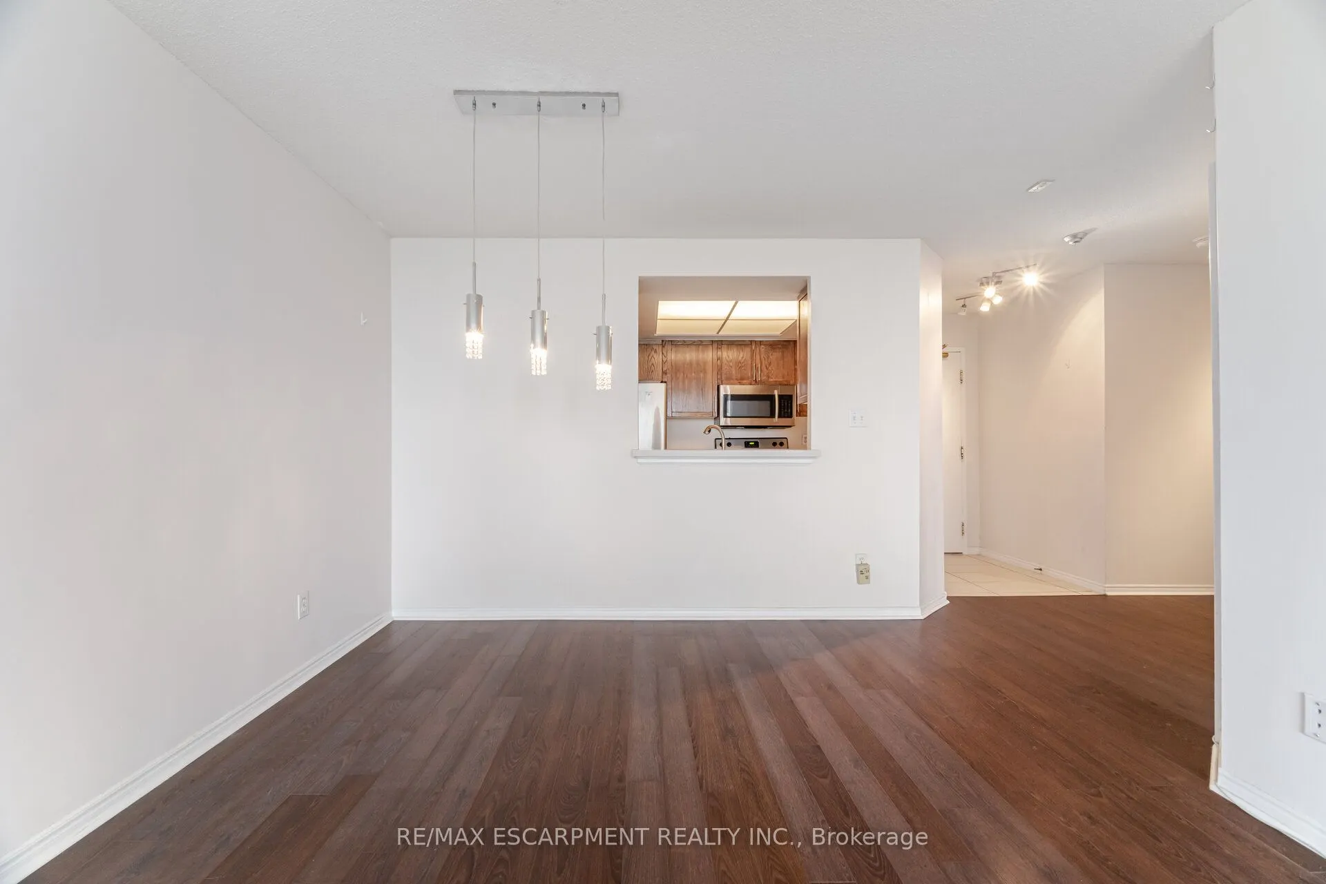 1001 Cedarglen Gate, #716