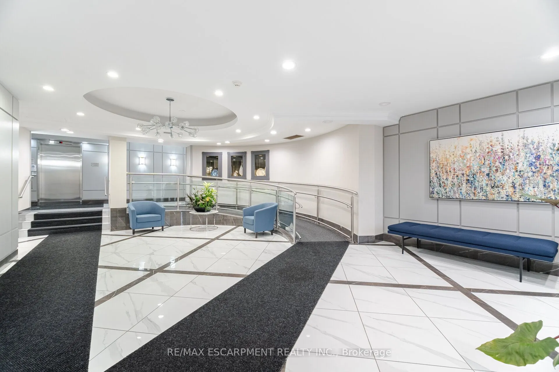 1001 Cedarglen Gate, #716