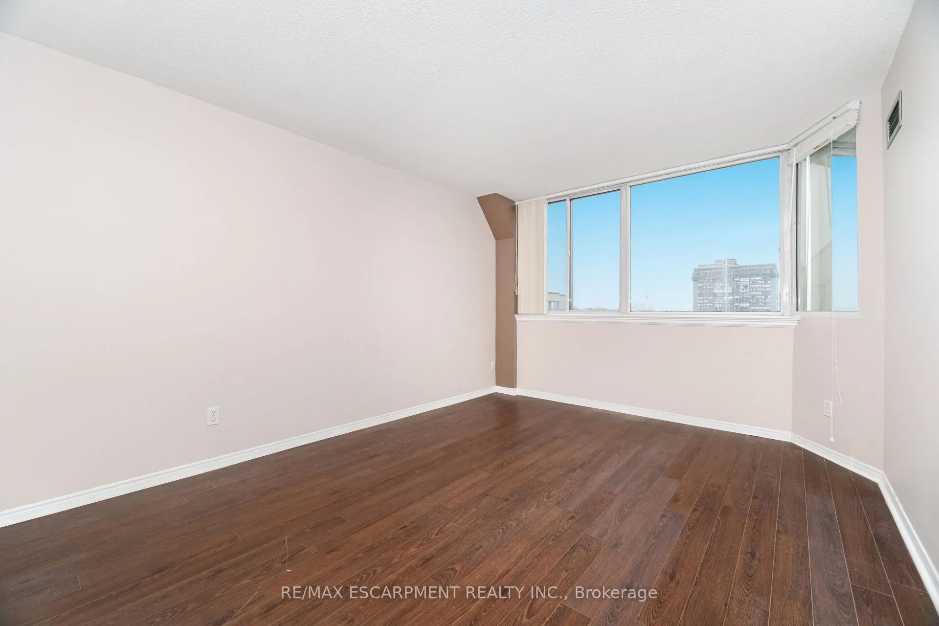 1001 Cedarglen Gate, #716