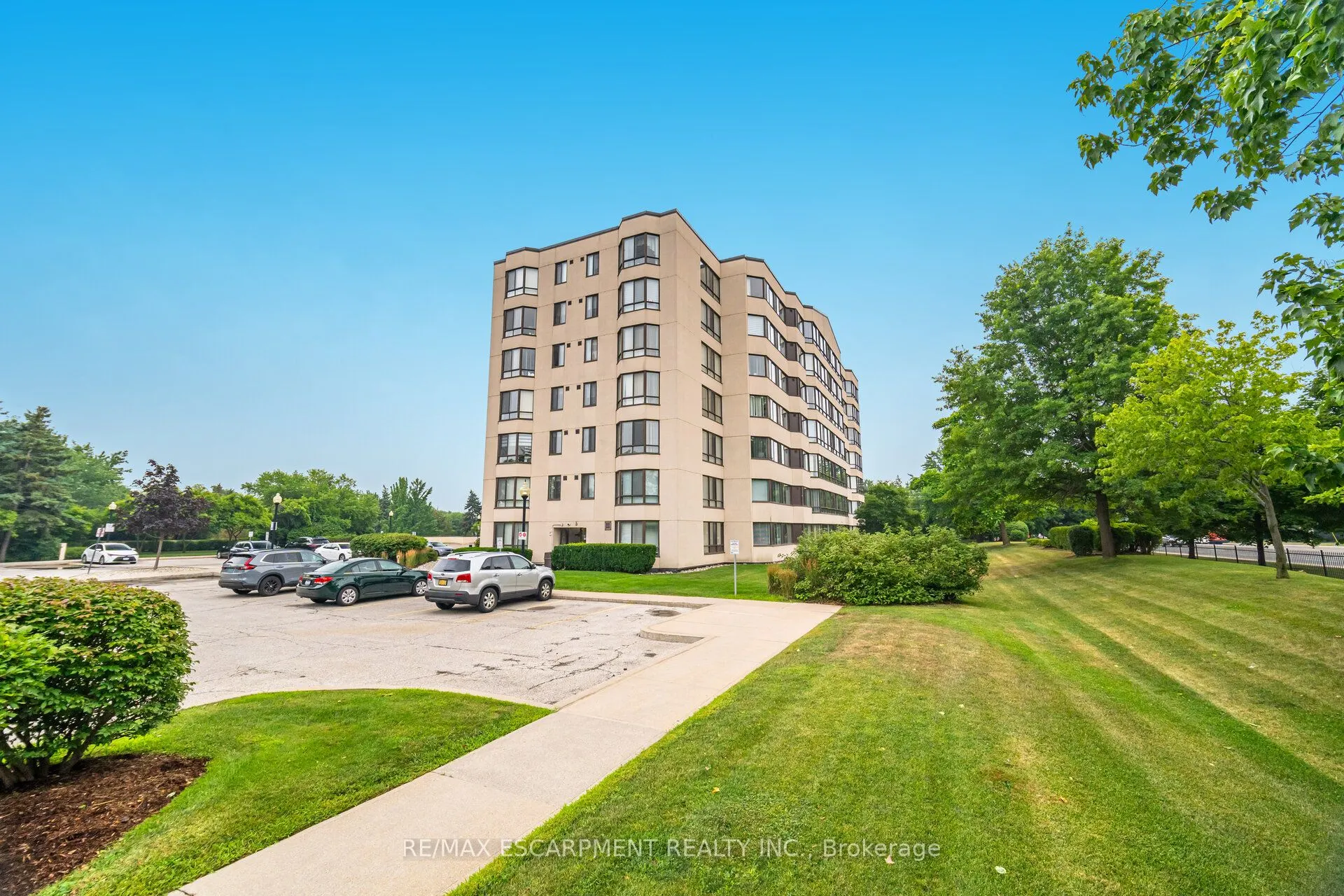 1001 Cedarglen Gate, #716