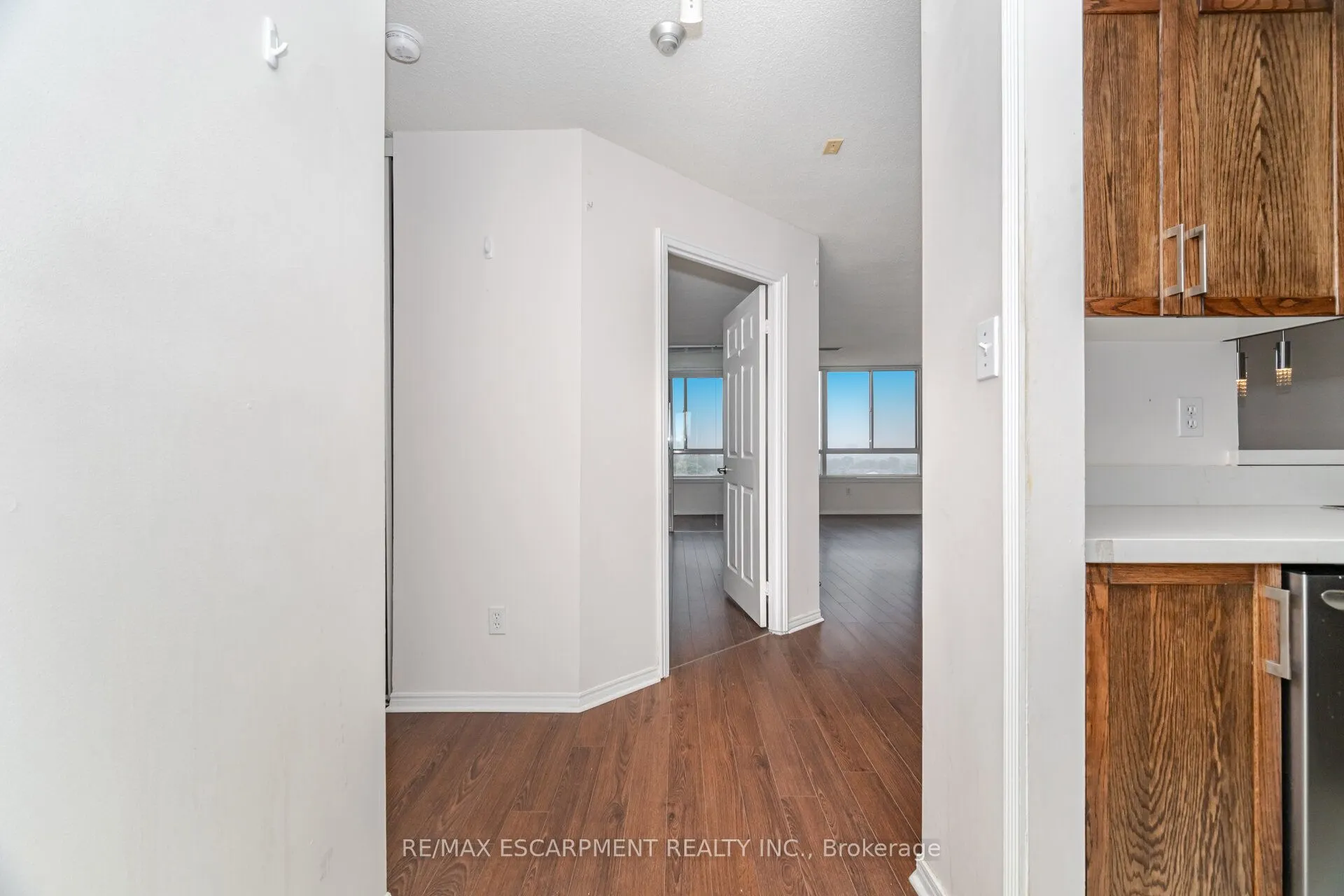 1001 Cedarglen Gate, #716